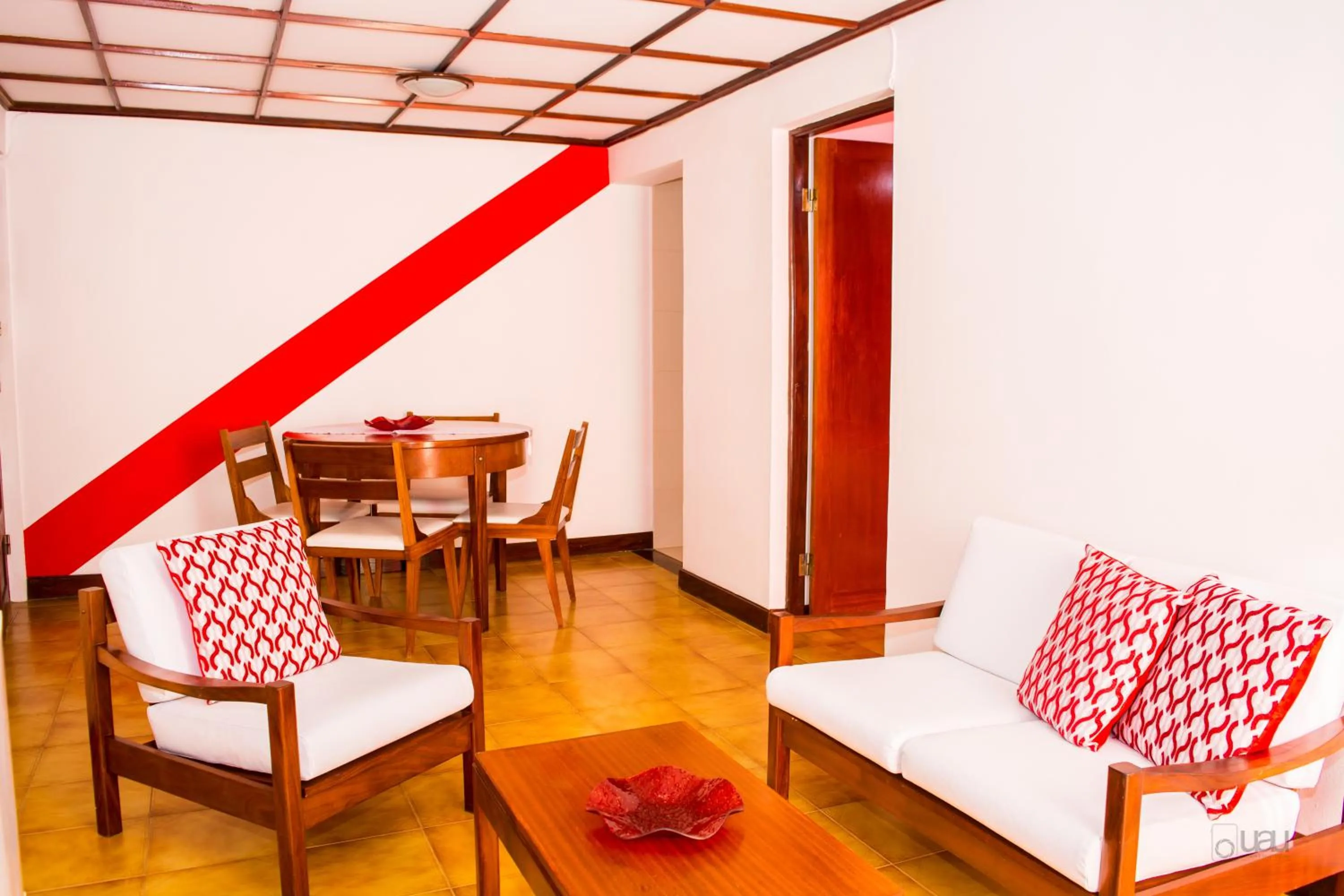 Decorative detail in Aparthotel Avenida