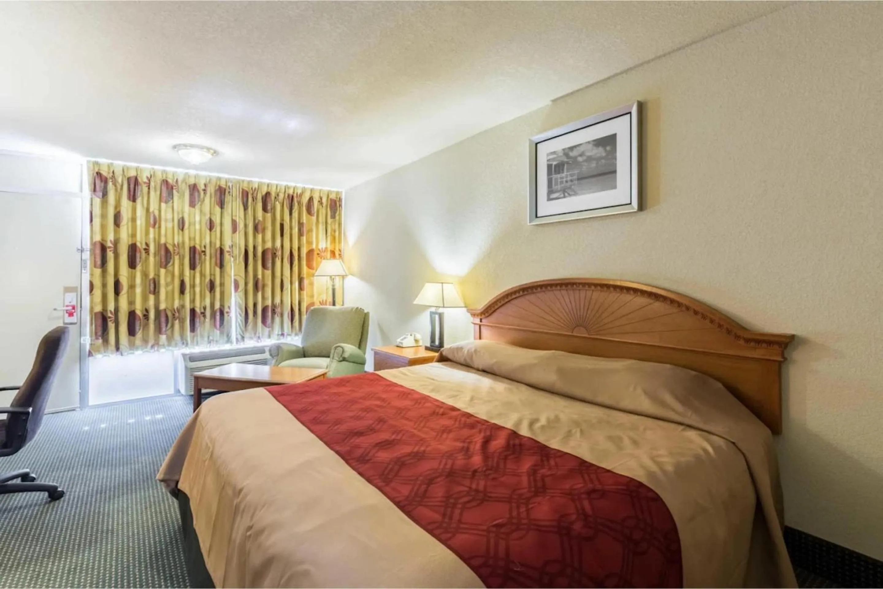 Bedroom in Eco Inn Suites by Hotel O Baytown