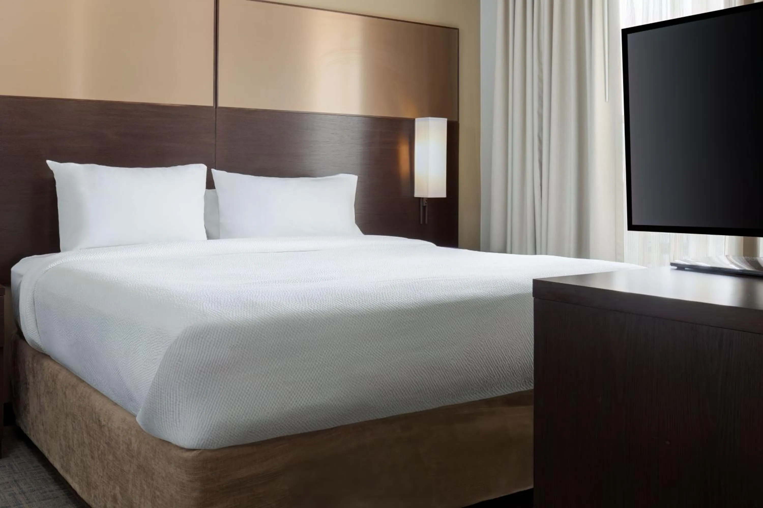 Photo of the whole room, Bed in Residence Inn by Marriott Decatur Forsyth