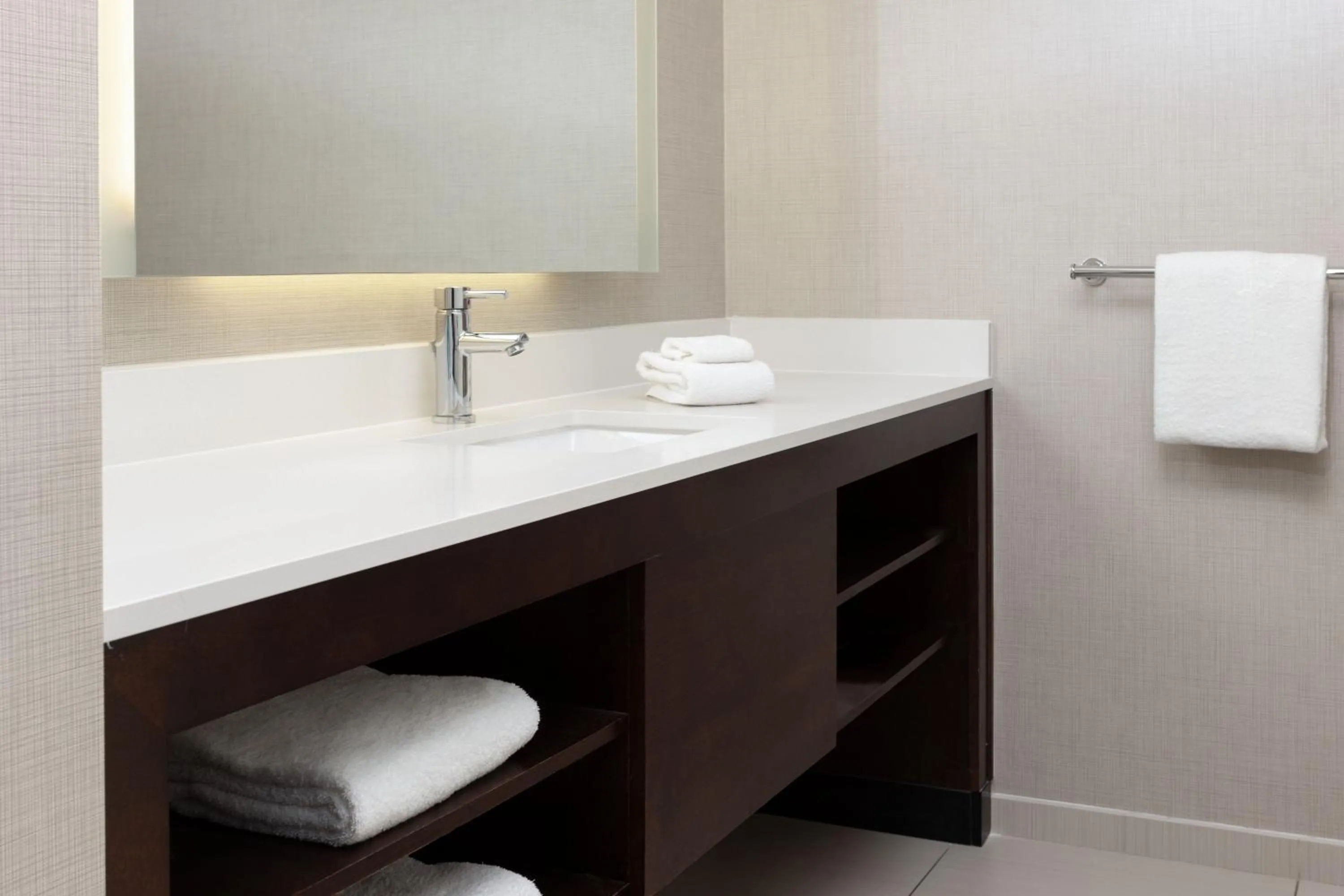 Bathroom in Residence Inn by Marriott Decatur Forsyth