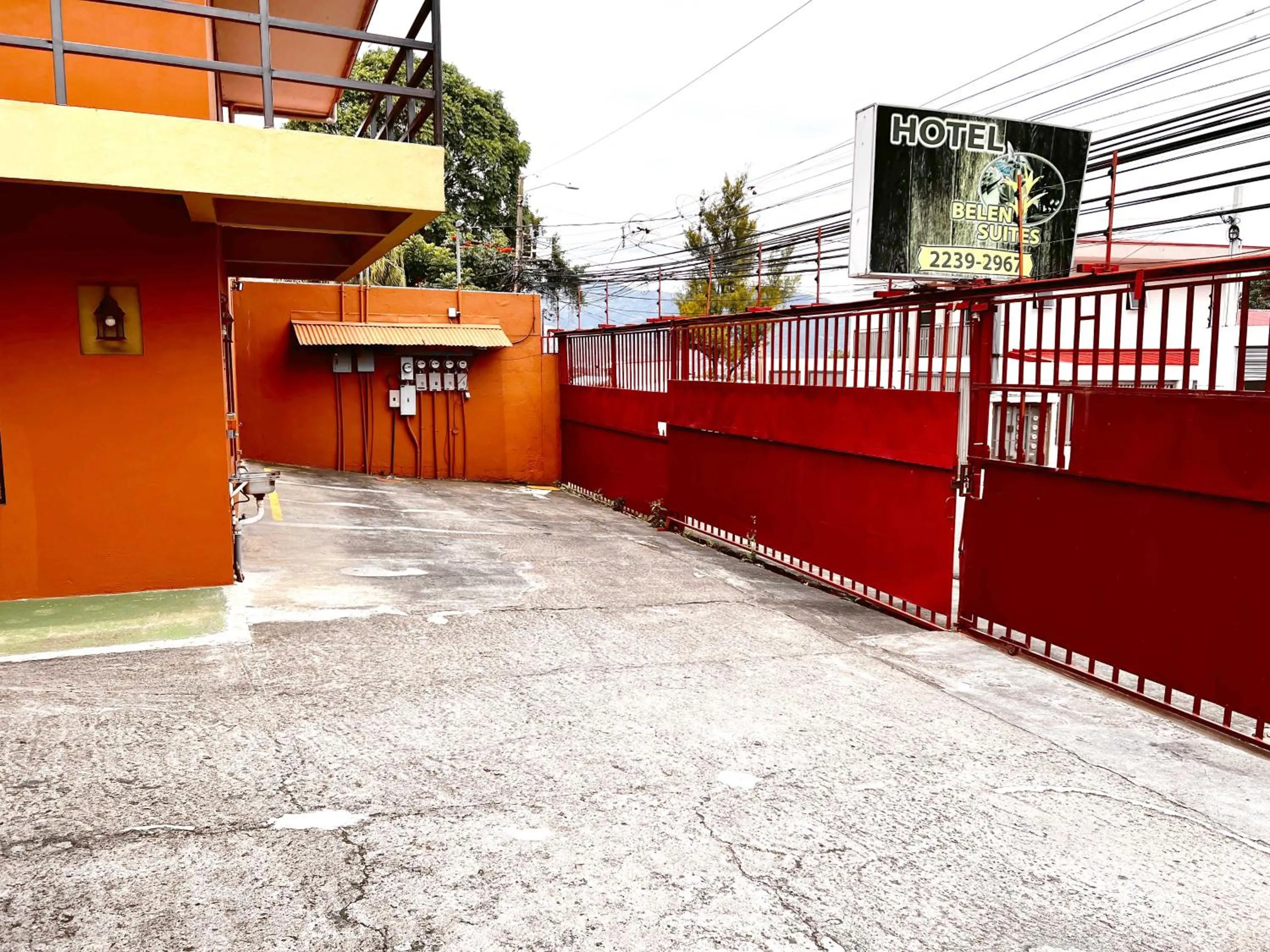 Facade/entrance in Belen Suites