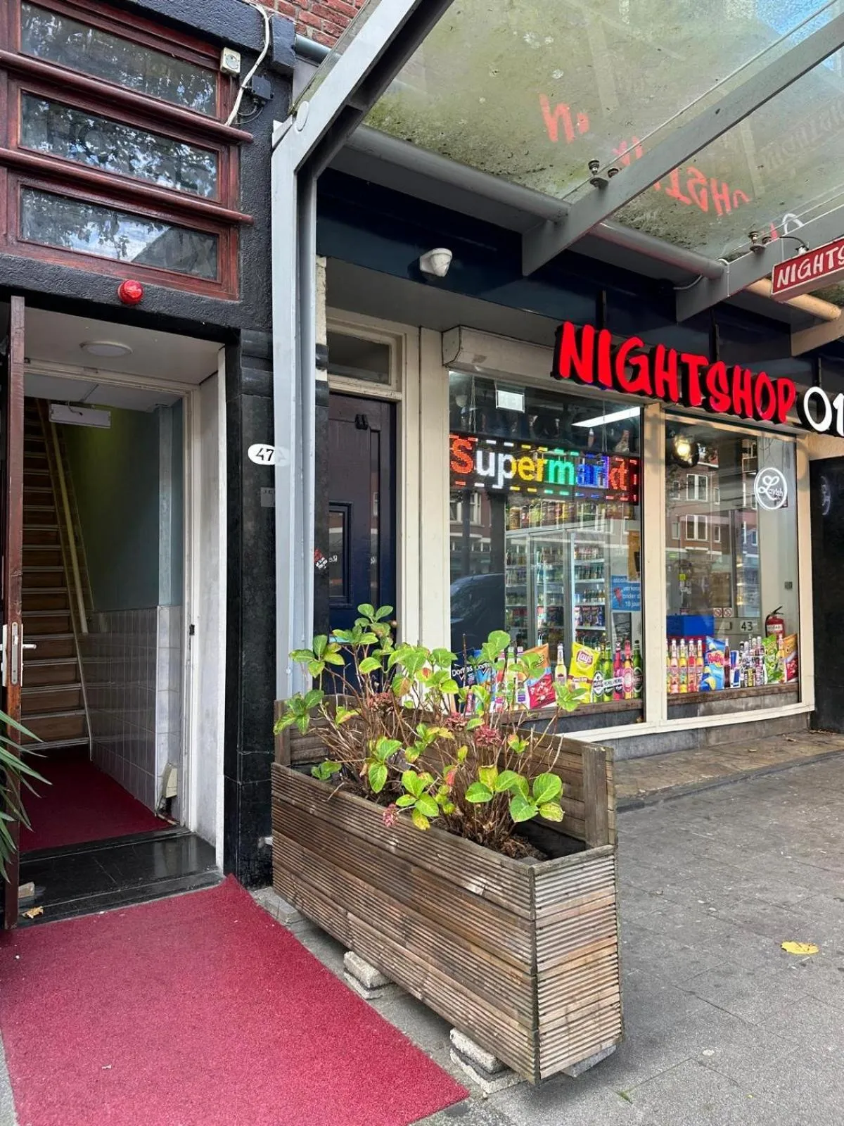 Property building in Flex-Inn