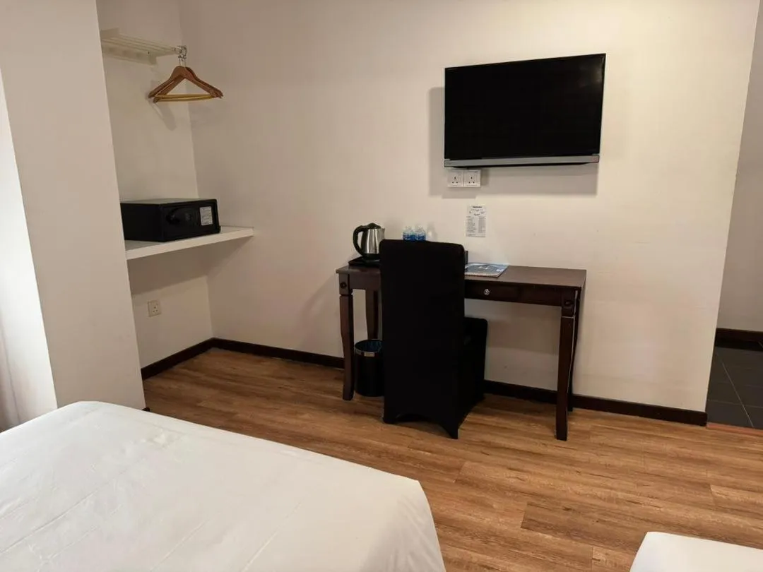 TV and multimedia, Bed in Koho Hotel - Johor Bahru