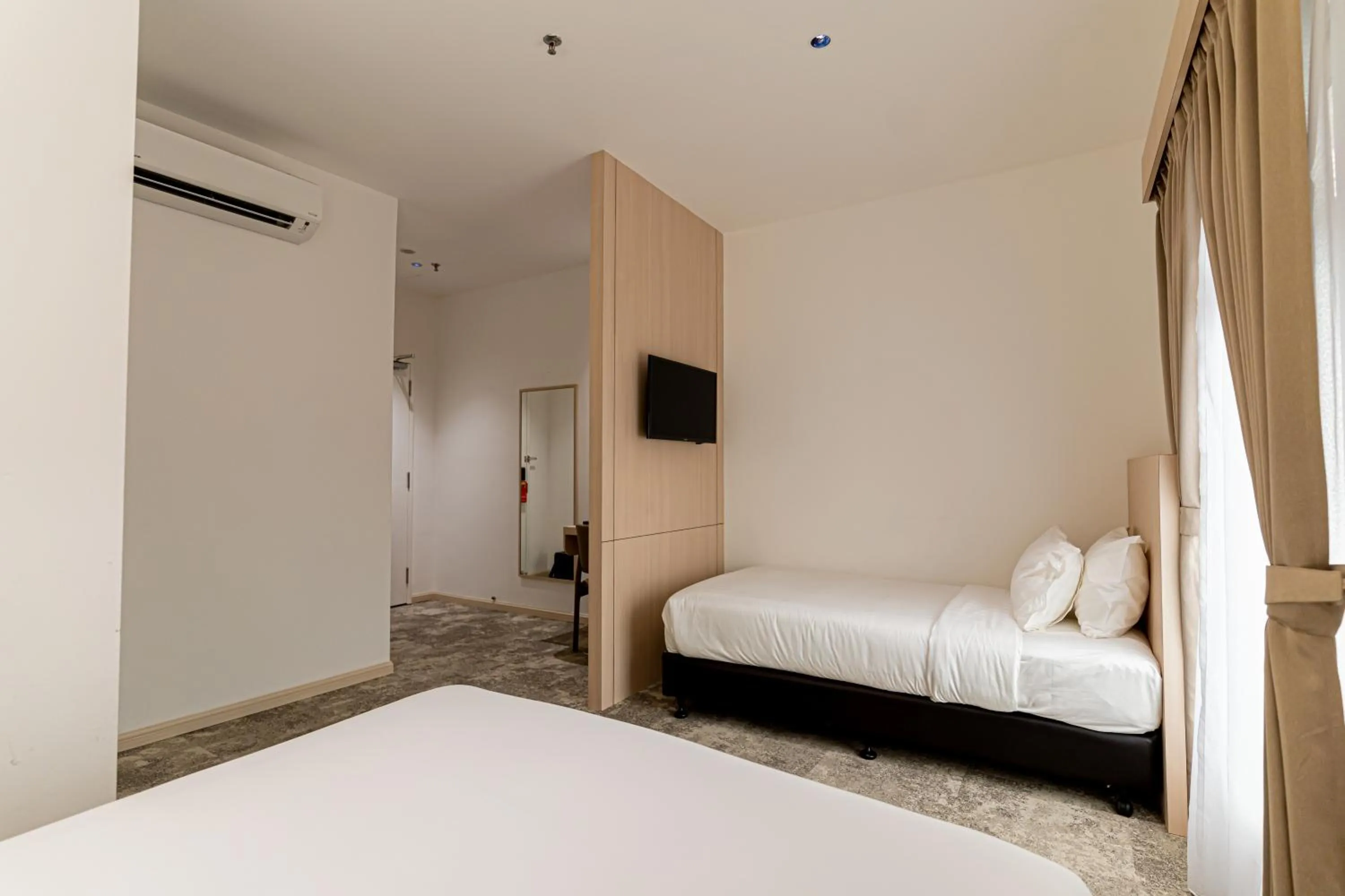 Photo of the whole room, Bed in Koho Hotel - Johor Bahru