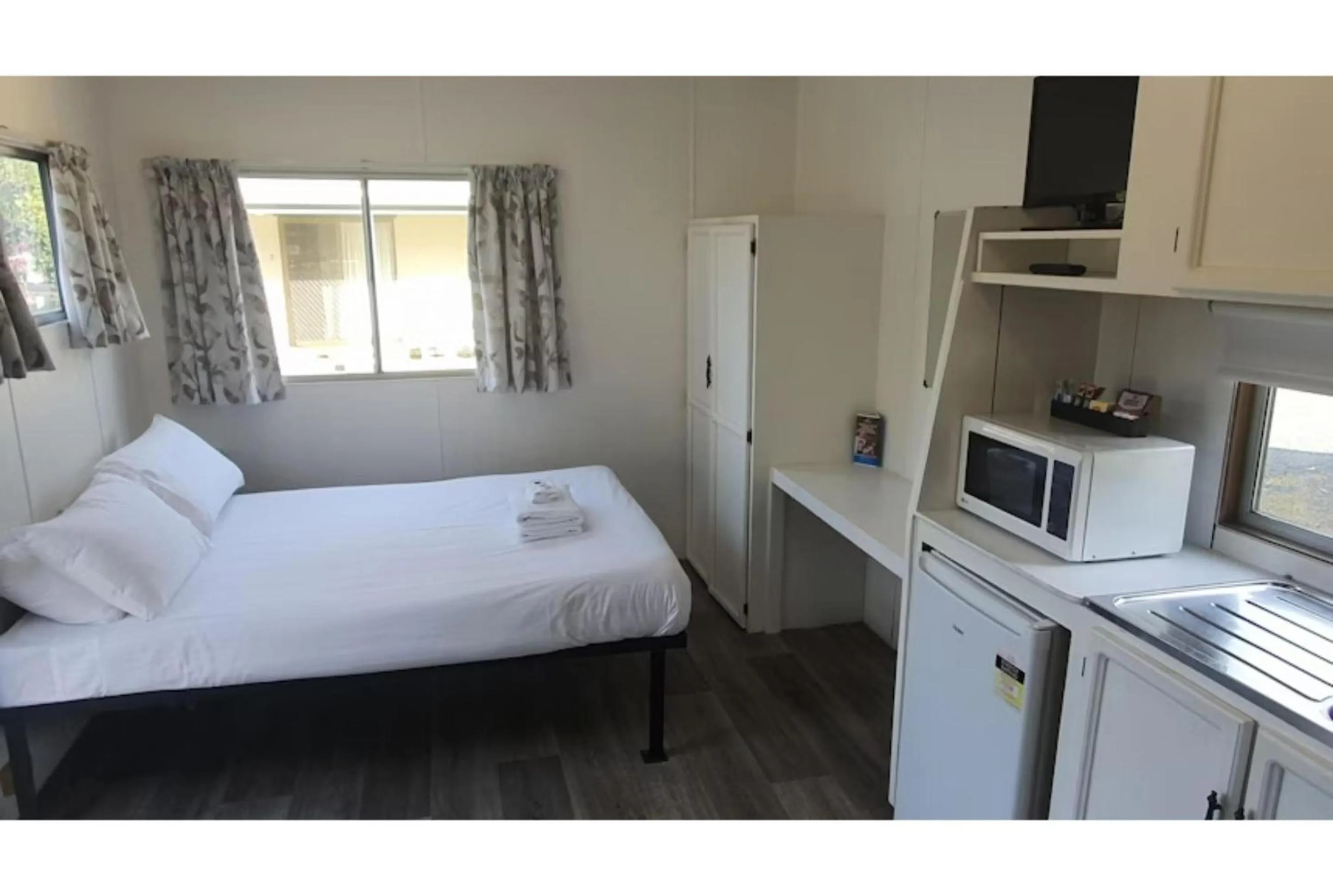 Bed in Discovery Parks - Barossa Valley