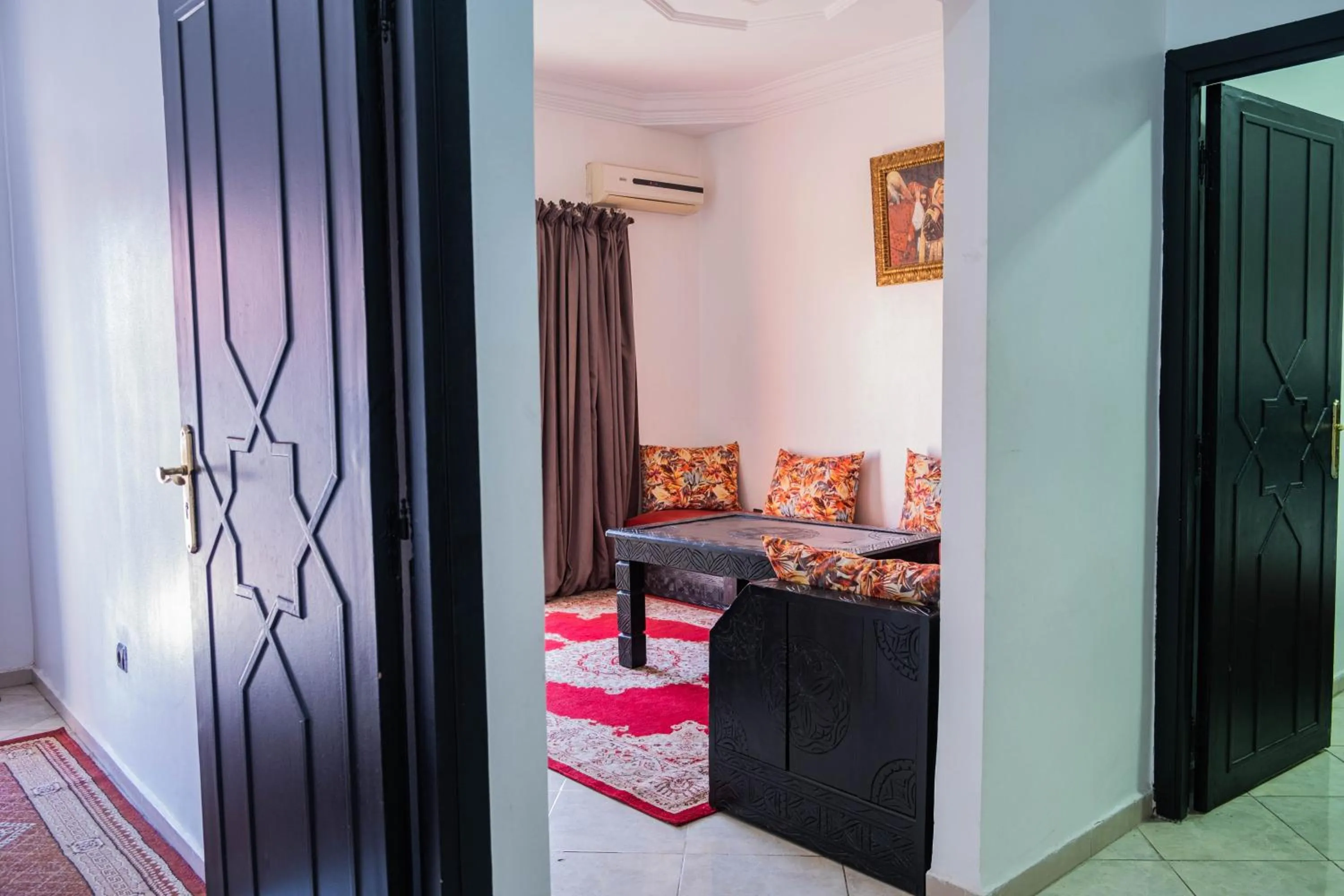 Apart Hotel Larbi