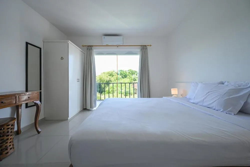 Bed in The Lavana Tresna Villa 7 Nusa Dua