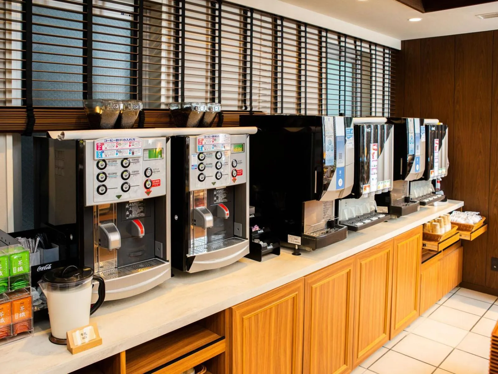 Buffet breakfast in Super Hotel Shinyokohama