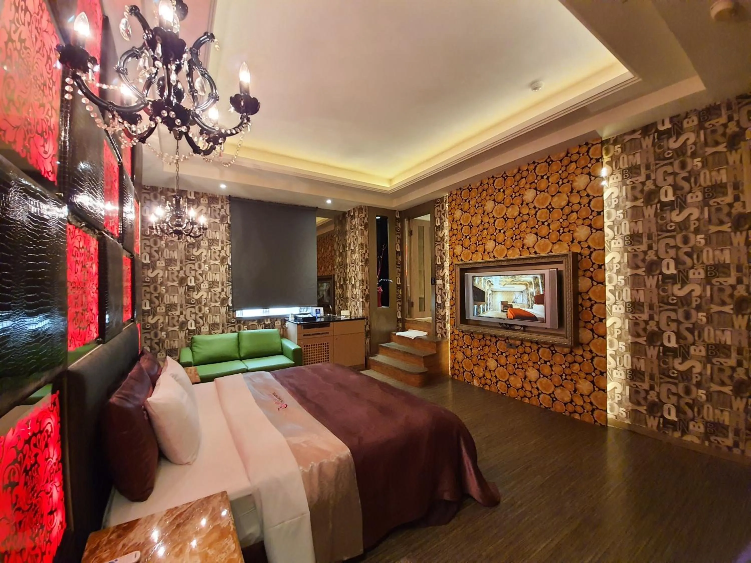 Photo of the whole room, Bed in Jinsha Motel