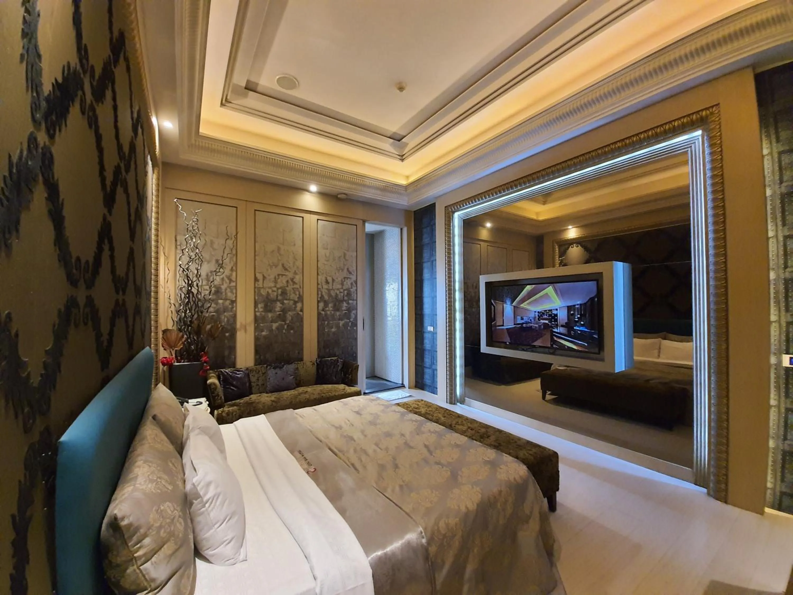 Photo of the whole room, Bed in Jinsha Motel