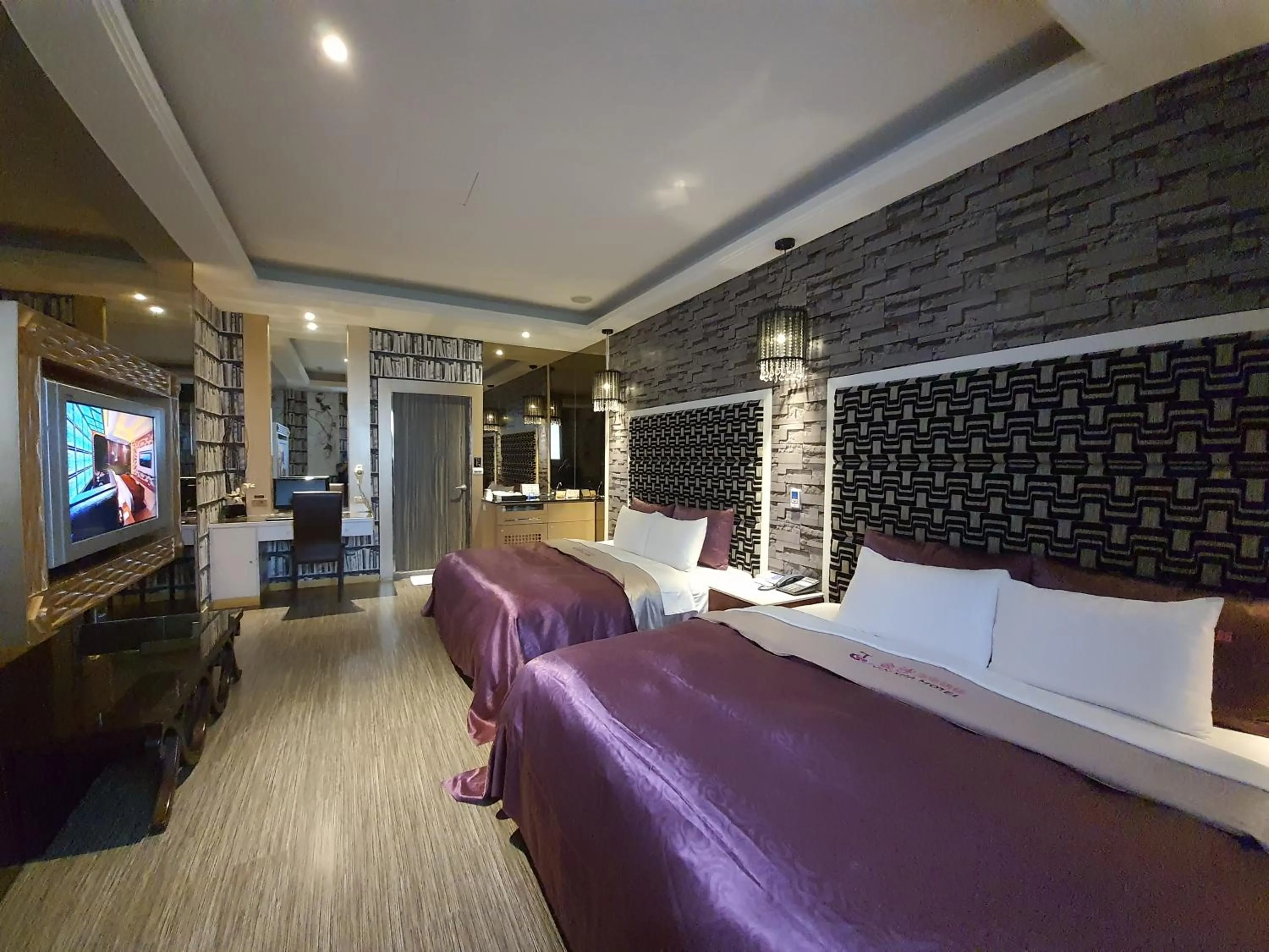 room service in Jinsha Motel