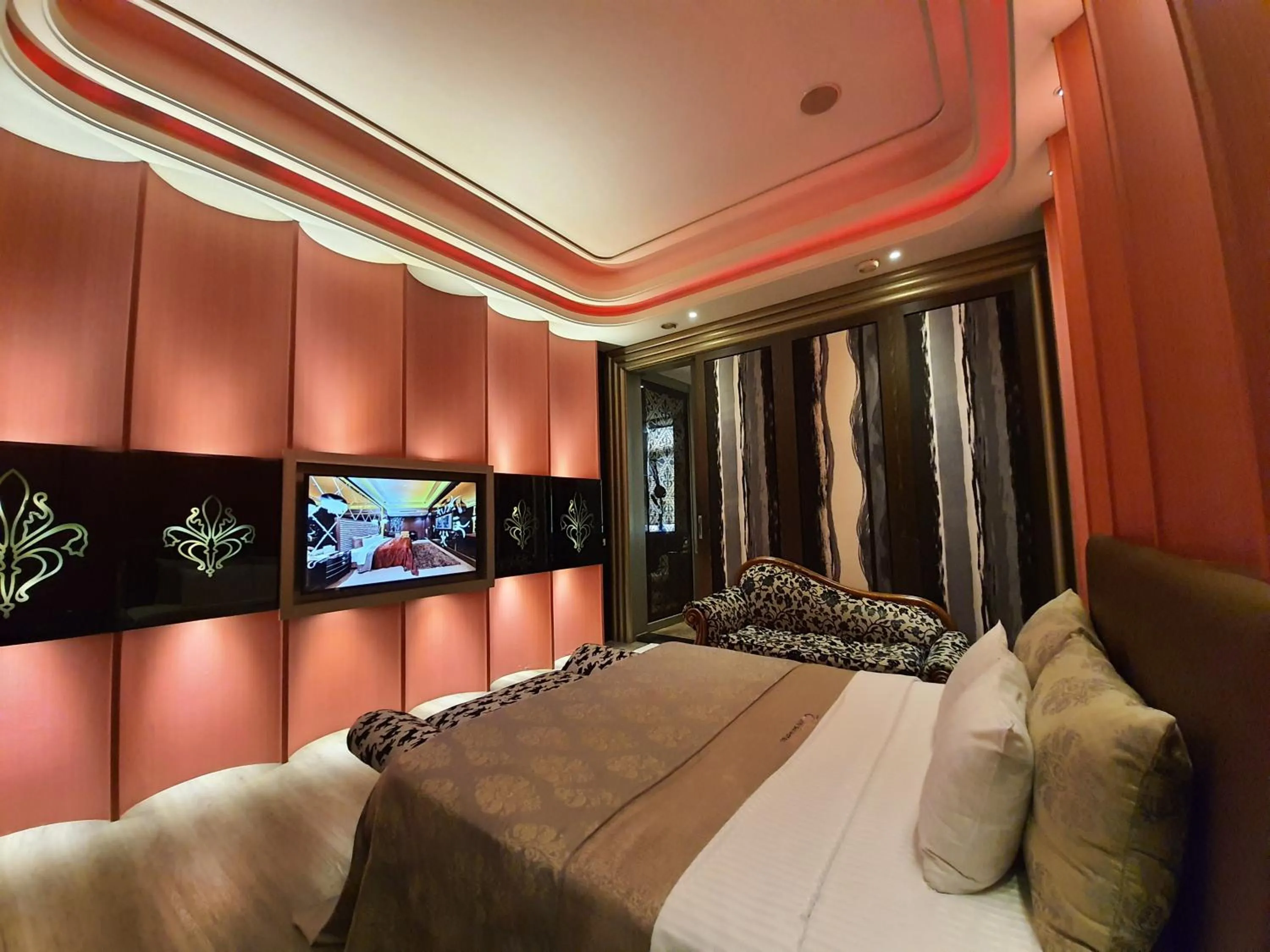 Photo of the whole room, Bed in Jinsha Motel