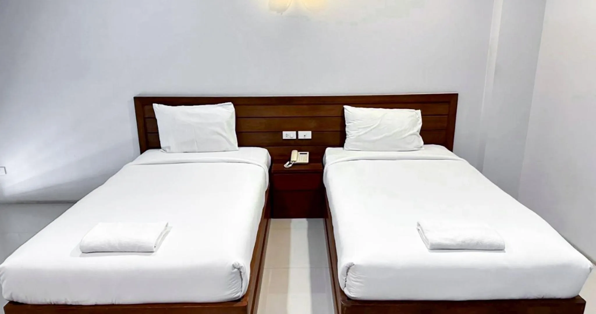 Bed in Perfect Place Hotel