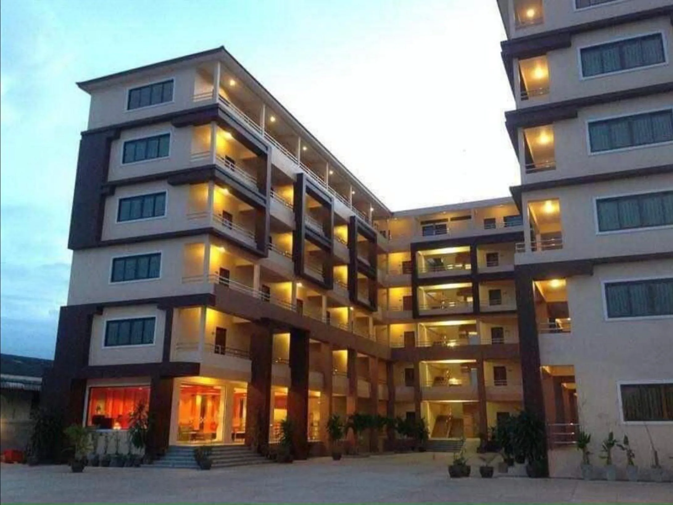 Property building in Perfect Place Hotel