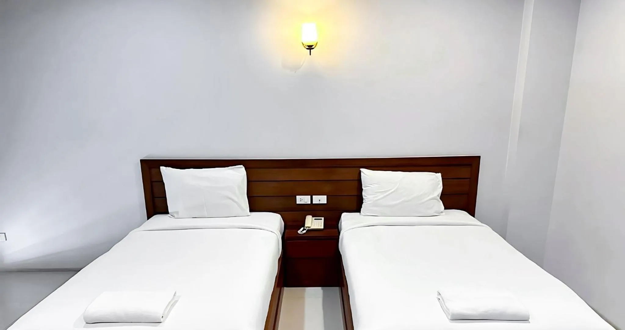 Bed in Perfect Place Hotel