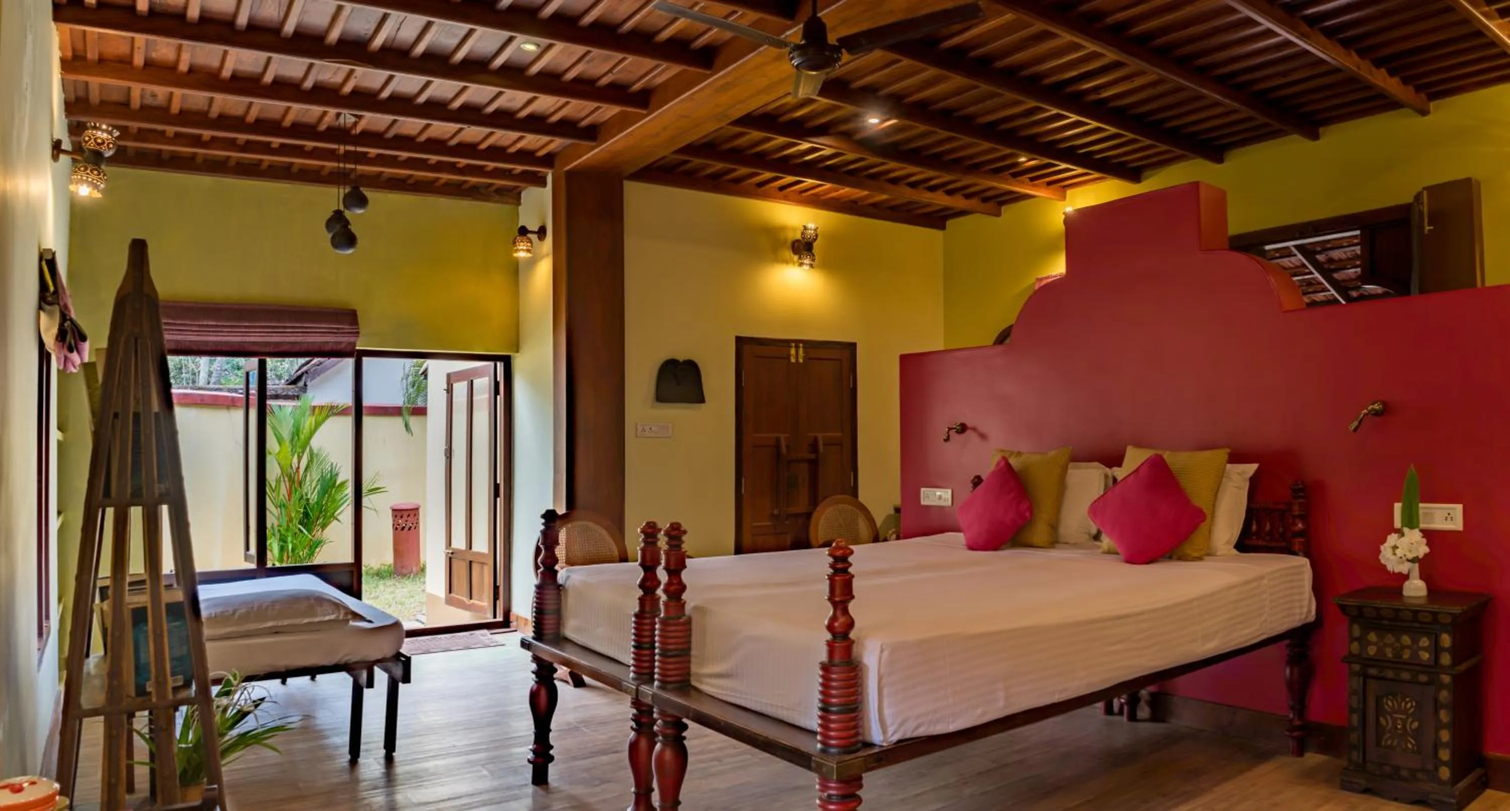 Bed in Amritara A Beach Symphony