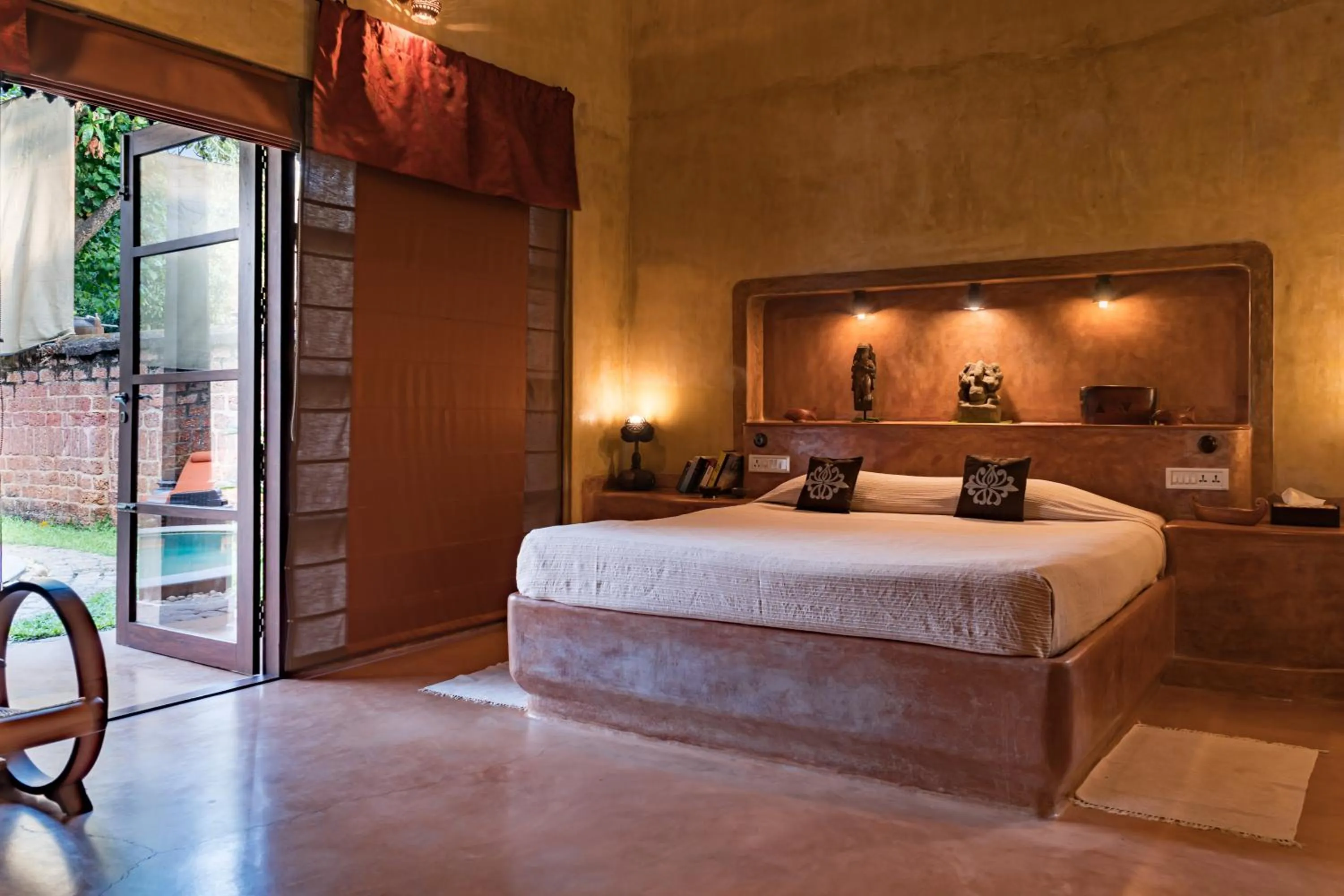 Bed in Amritara A Beach Symphony