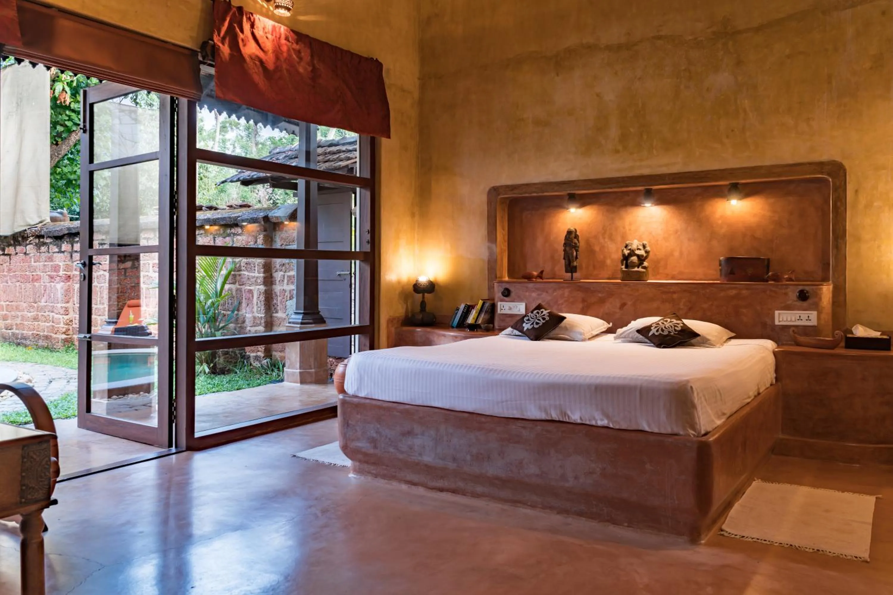 Bed in Amritara A Beach Symphony