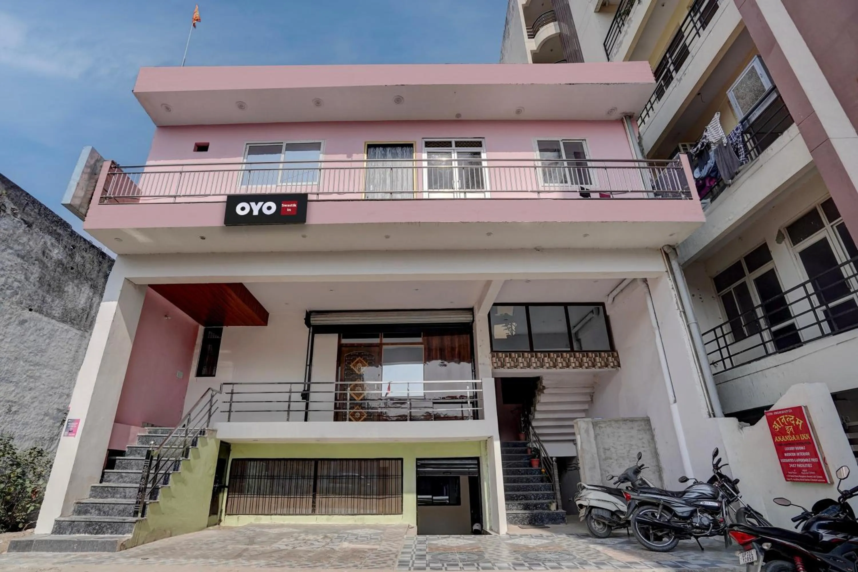 Facade/entrance in Hotel O Swastik Inn