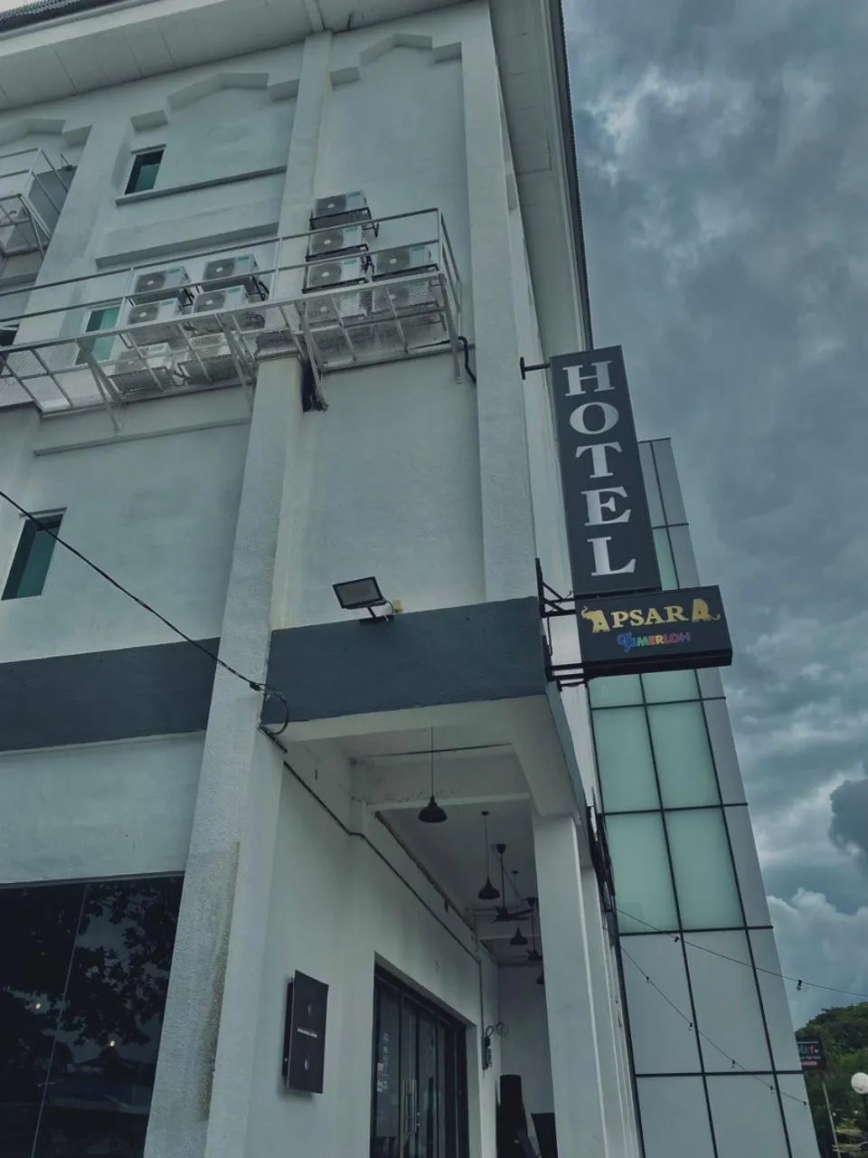 Restaurant/places to eat in Hotel Apsara Temerloh Gateway