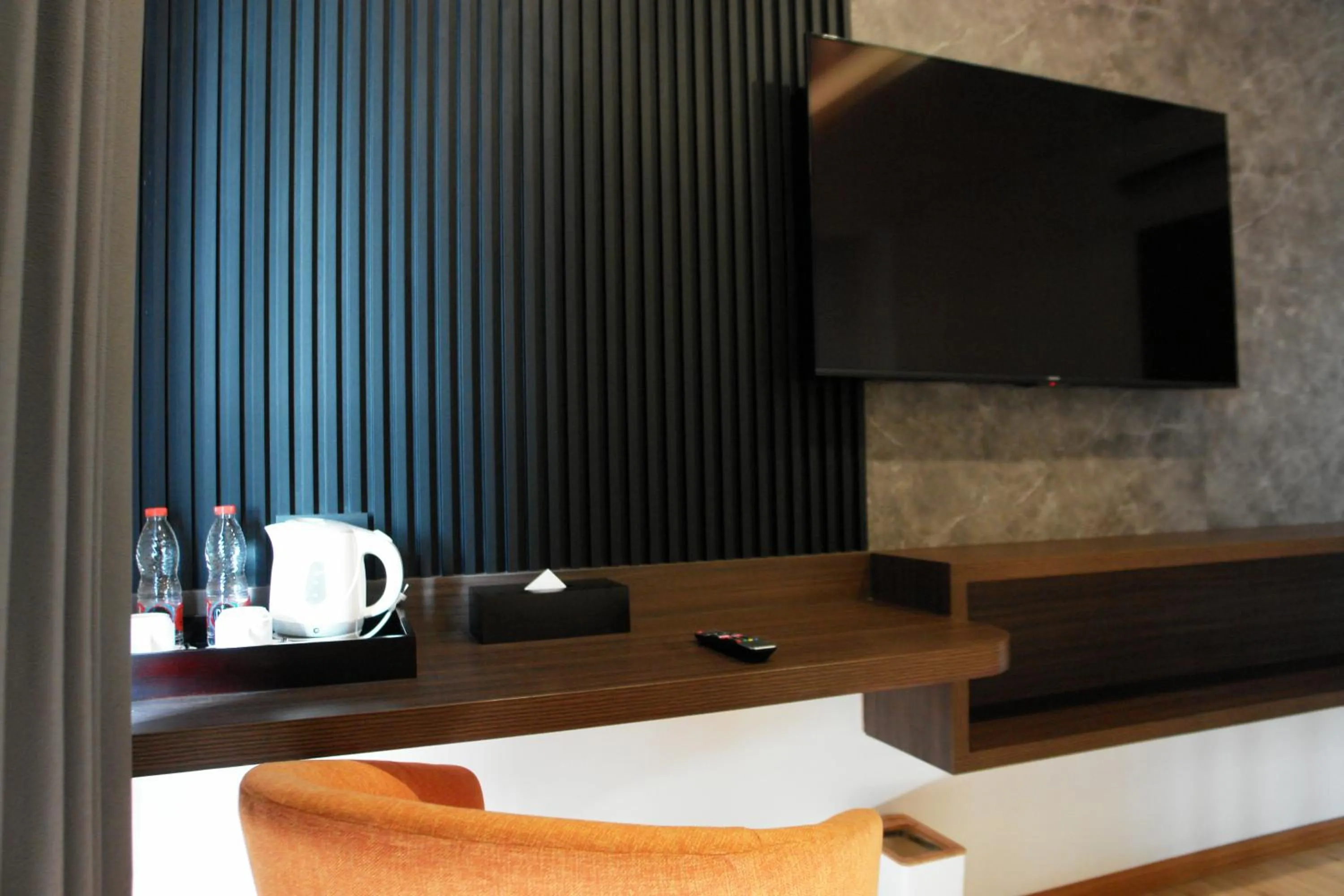 TV and multimedia in ValStar Hotel Canggu