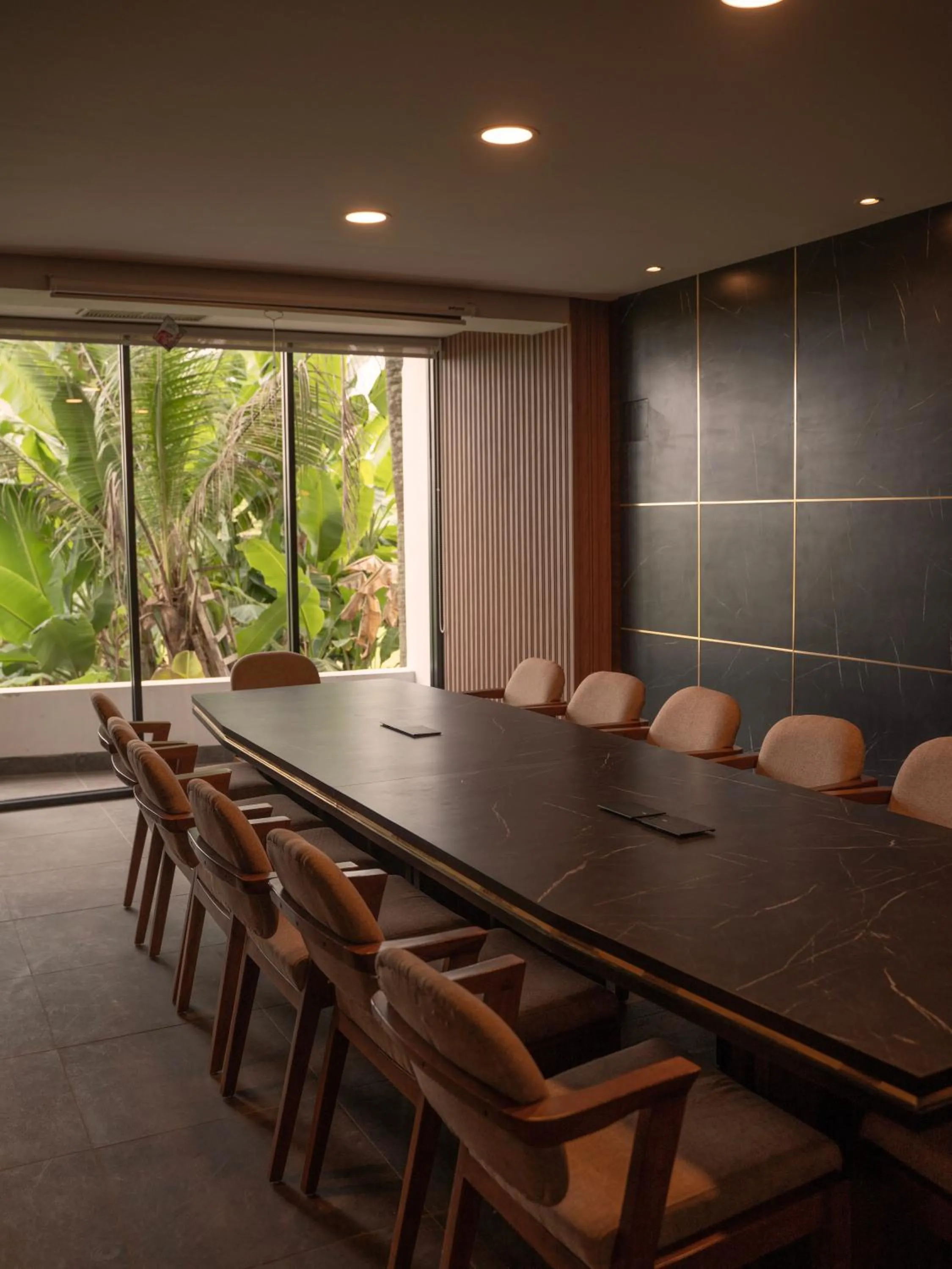 Business facilities in ValStar Hotel Canggu