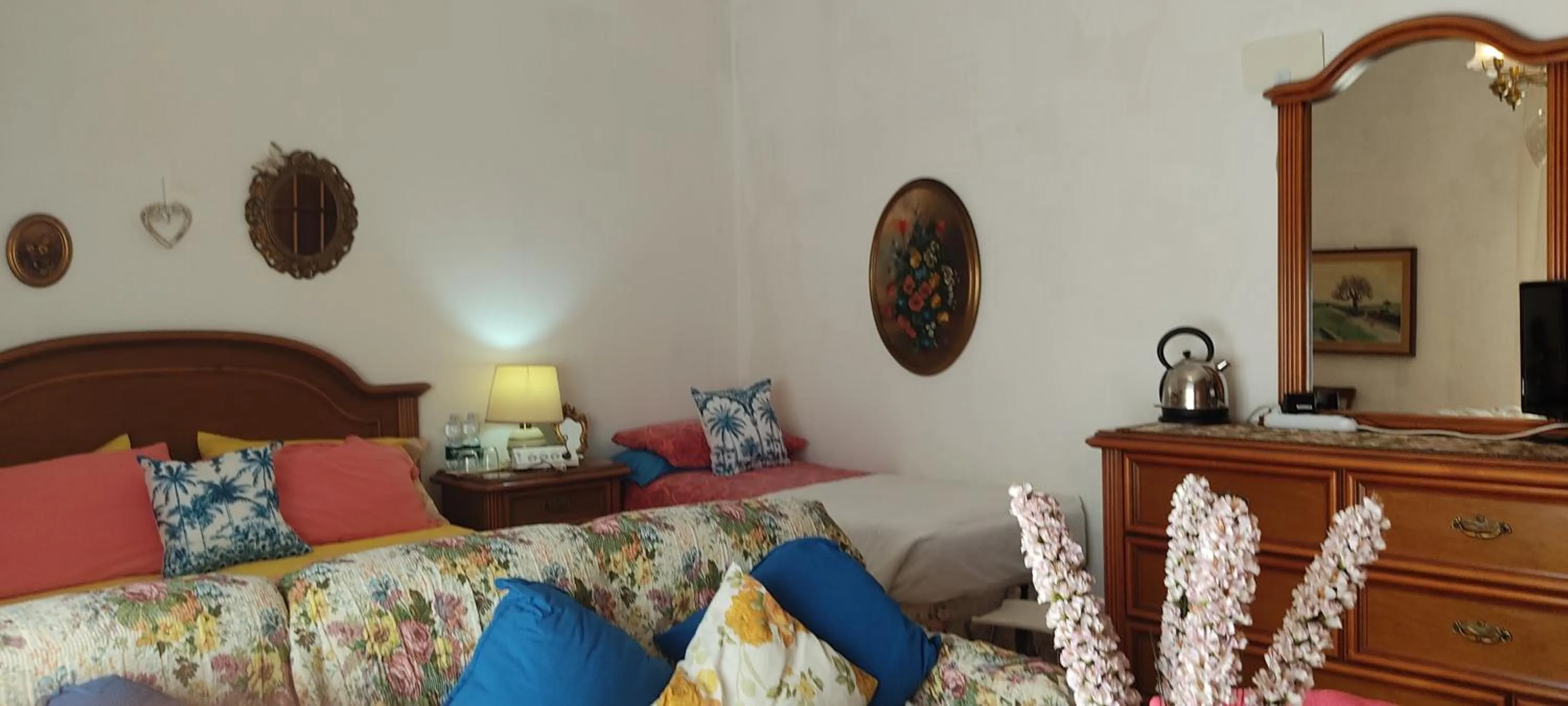 Photo of the whole room in Amabile Guesthouse