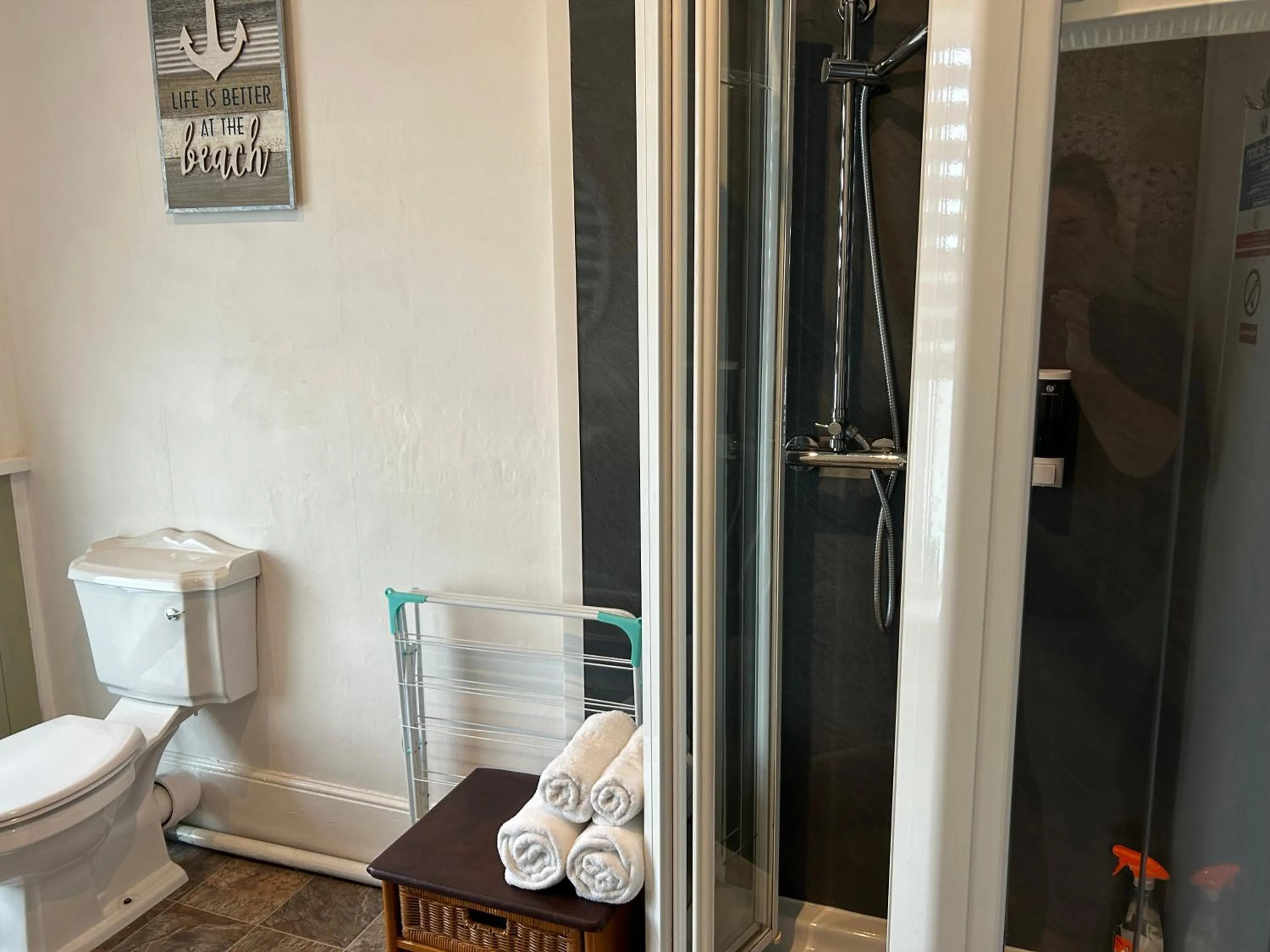 Shower in The Wighthill