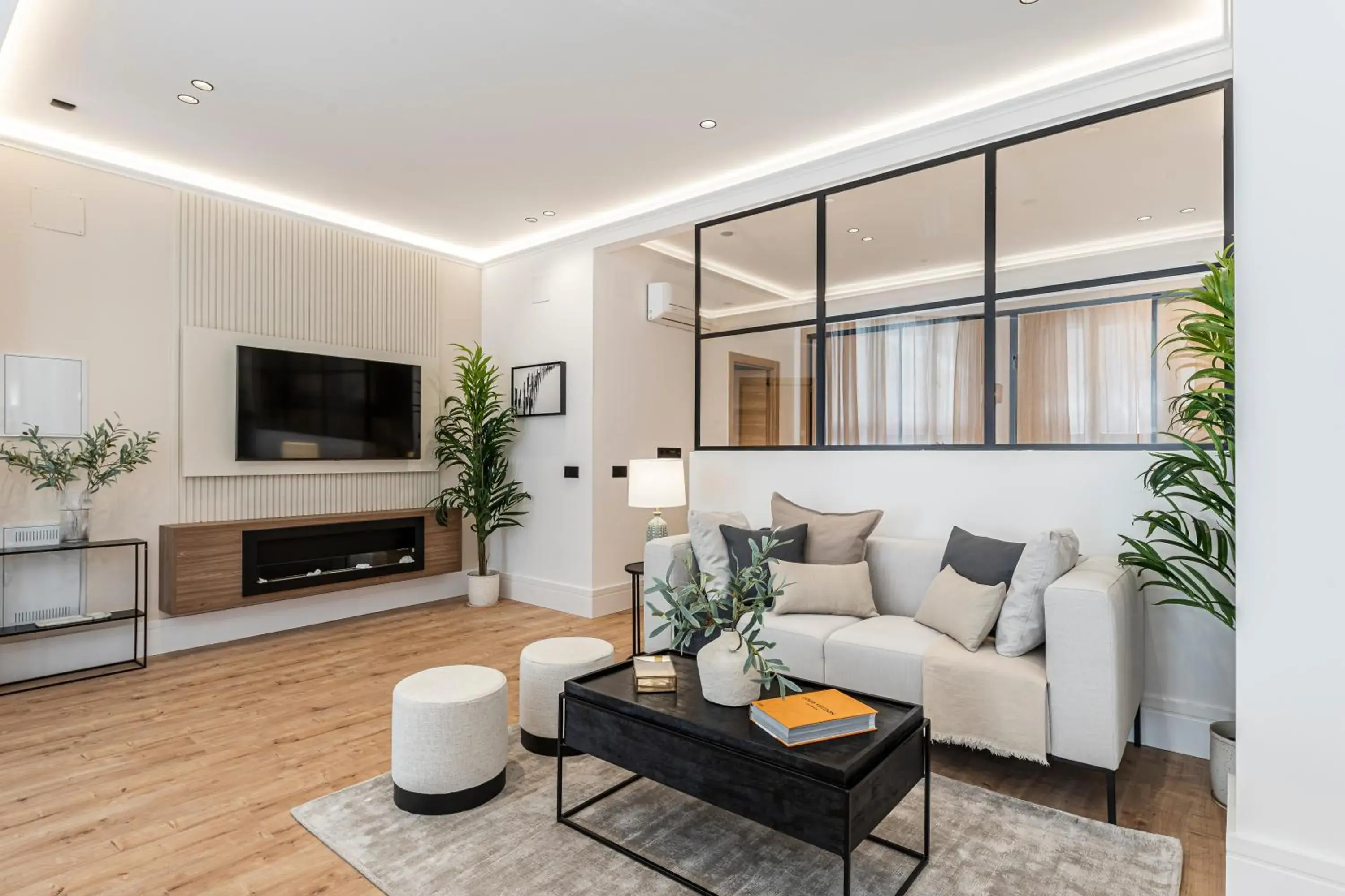 MH Apartments Soho Madrid MH Apartments Soho Madrid