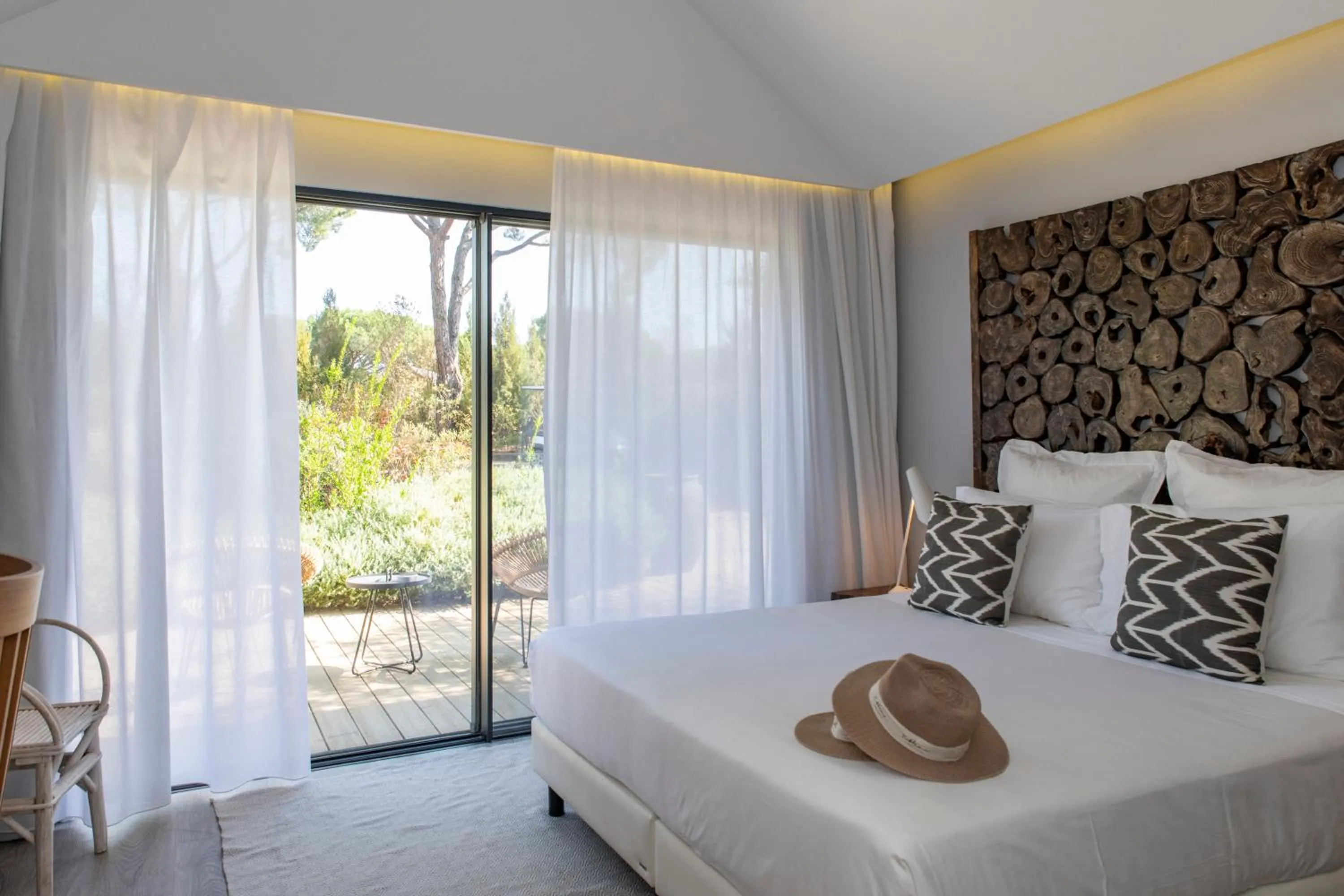 Bedroom, Bed in Sublime Comporta Country Retreat & SPA
