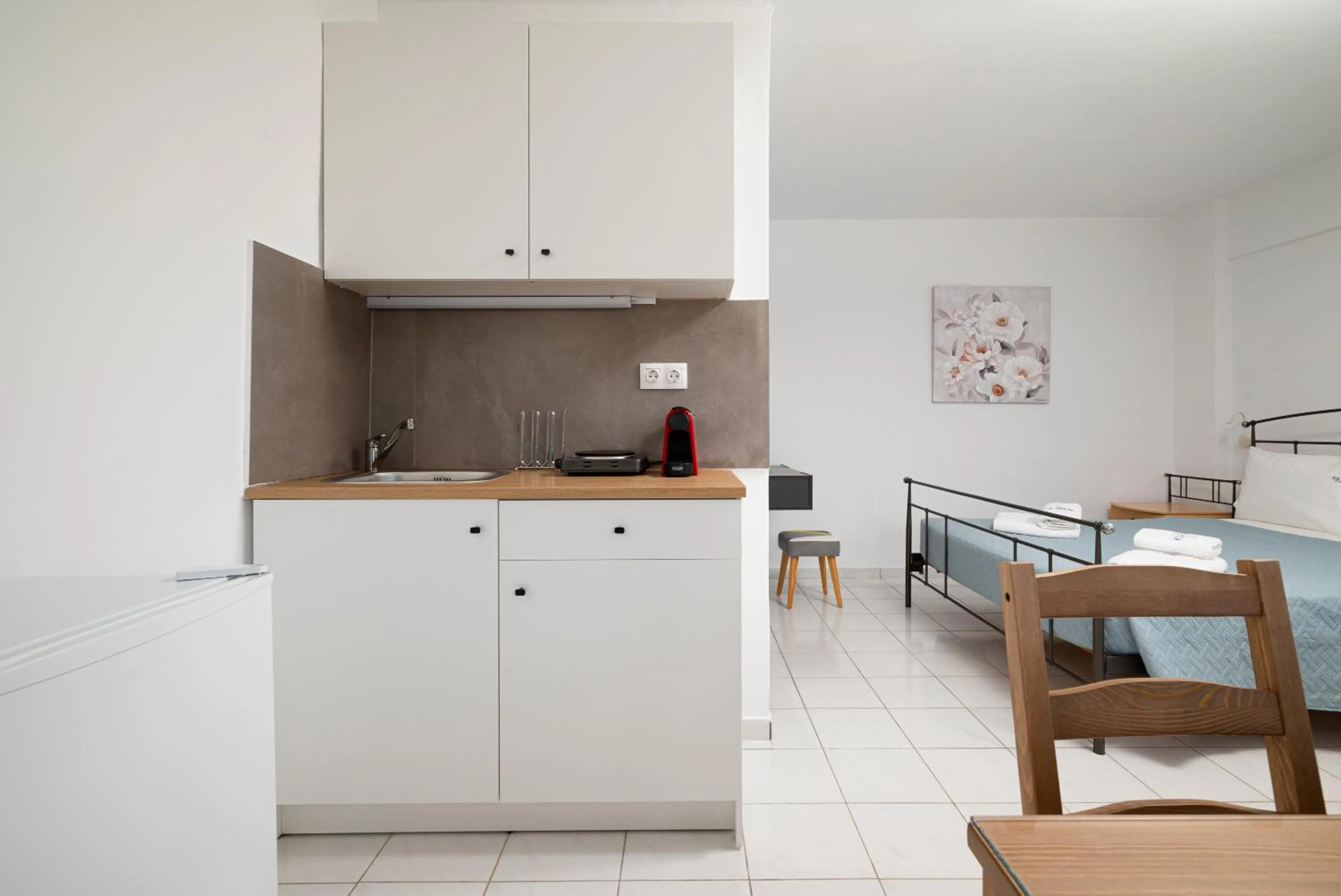 Bed in Blue Horizon Apartments