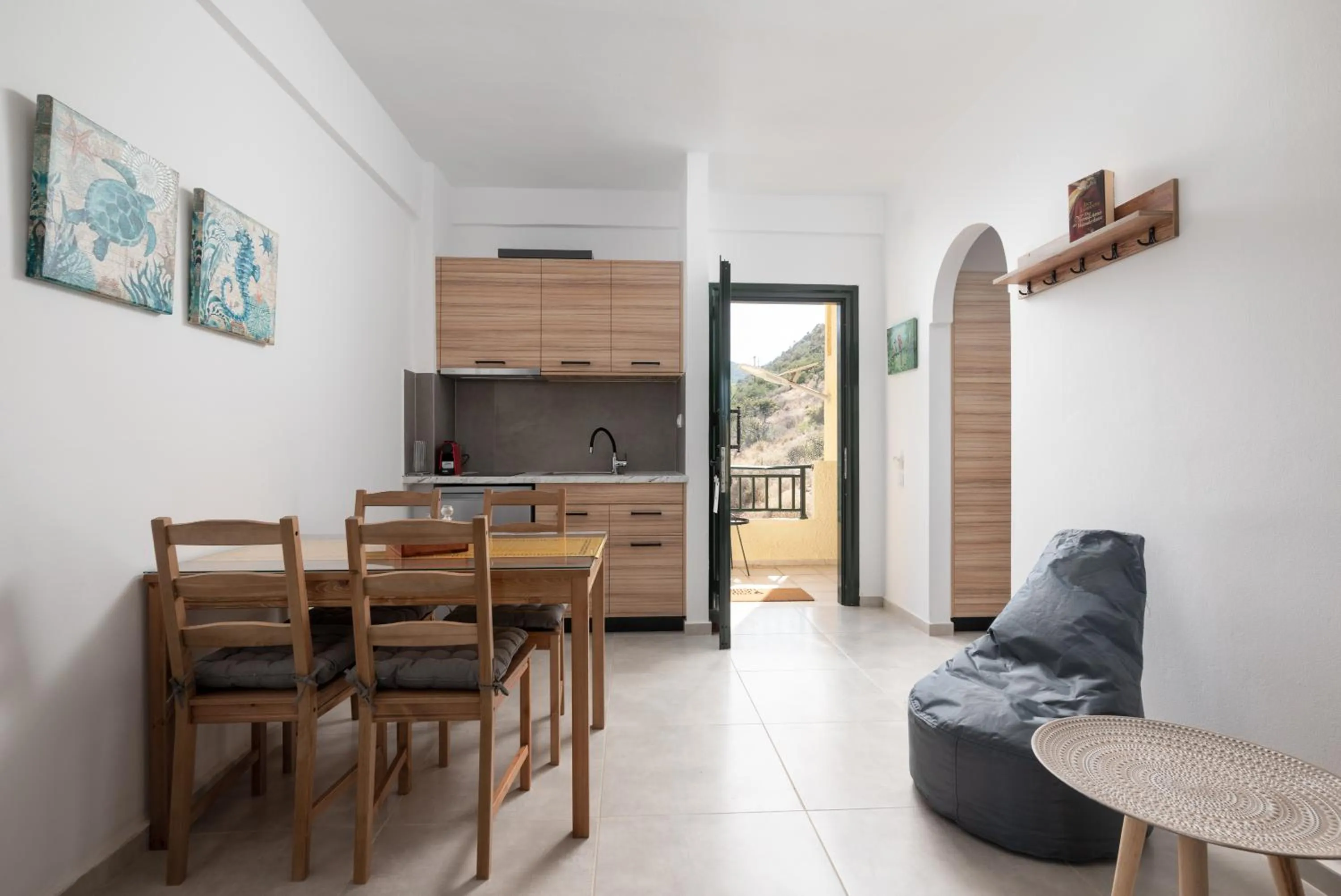 Kitchen or kitchenette in Blue Horizon Apartments