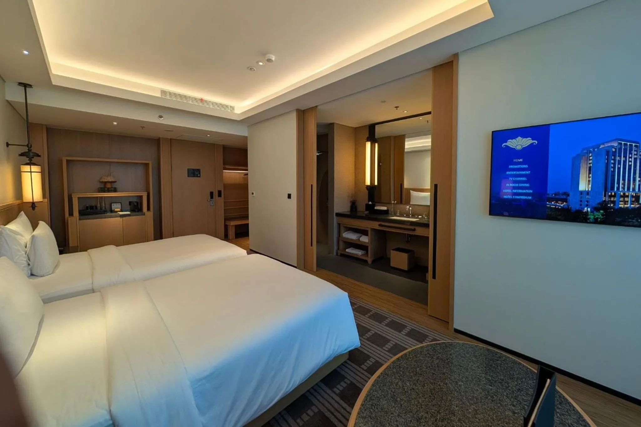 Bed in Hotel Tentrem Jakarta