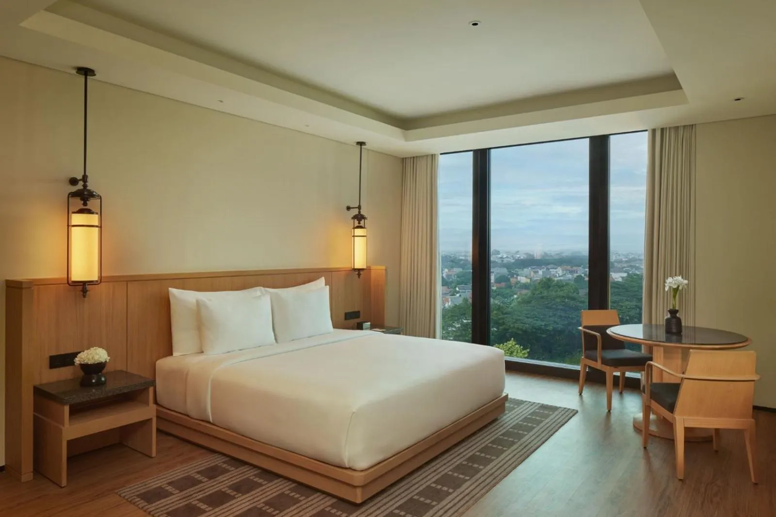 Bed in Hotel Tentrem Jakarta