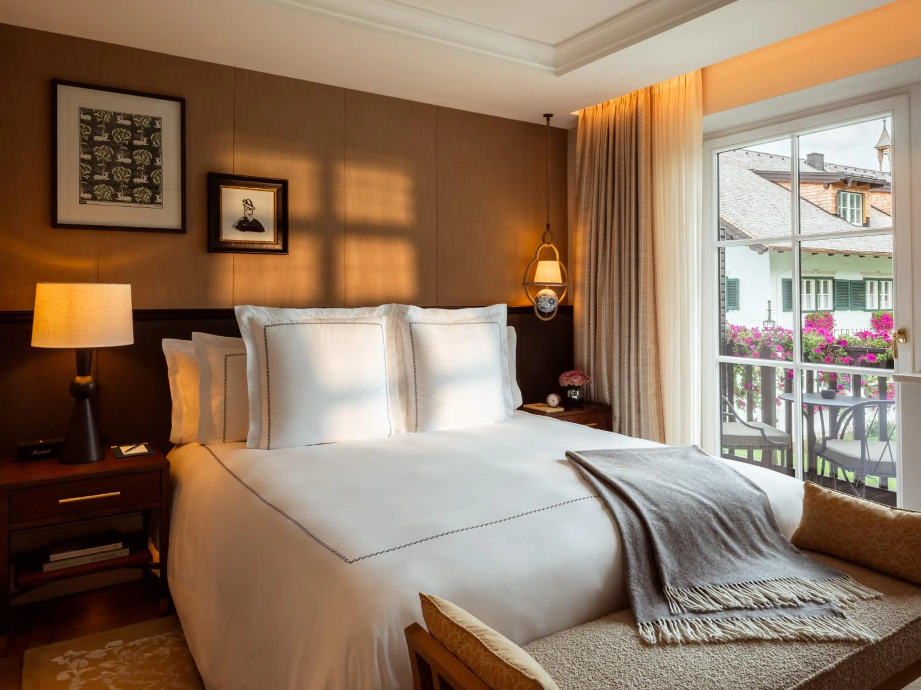 Bed in Rosewood Schloss Fuschl