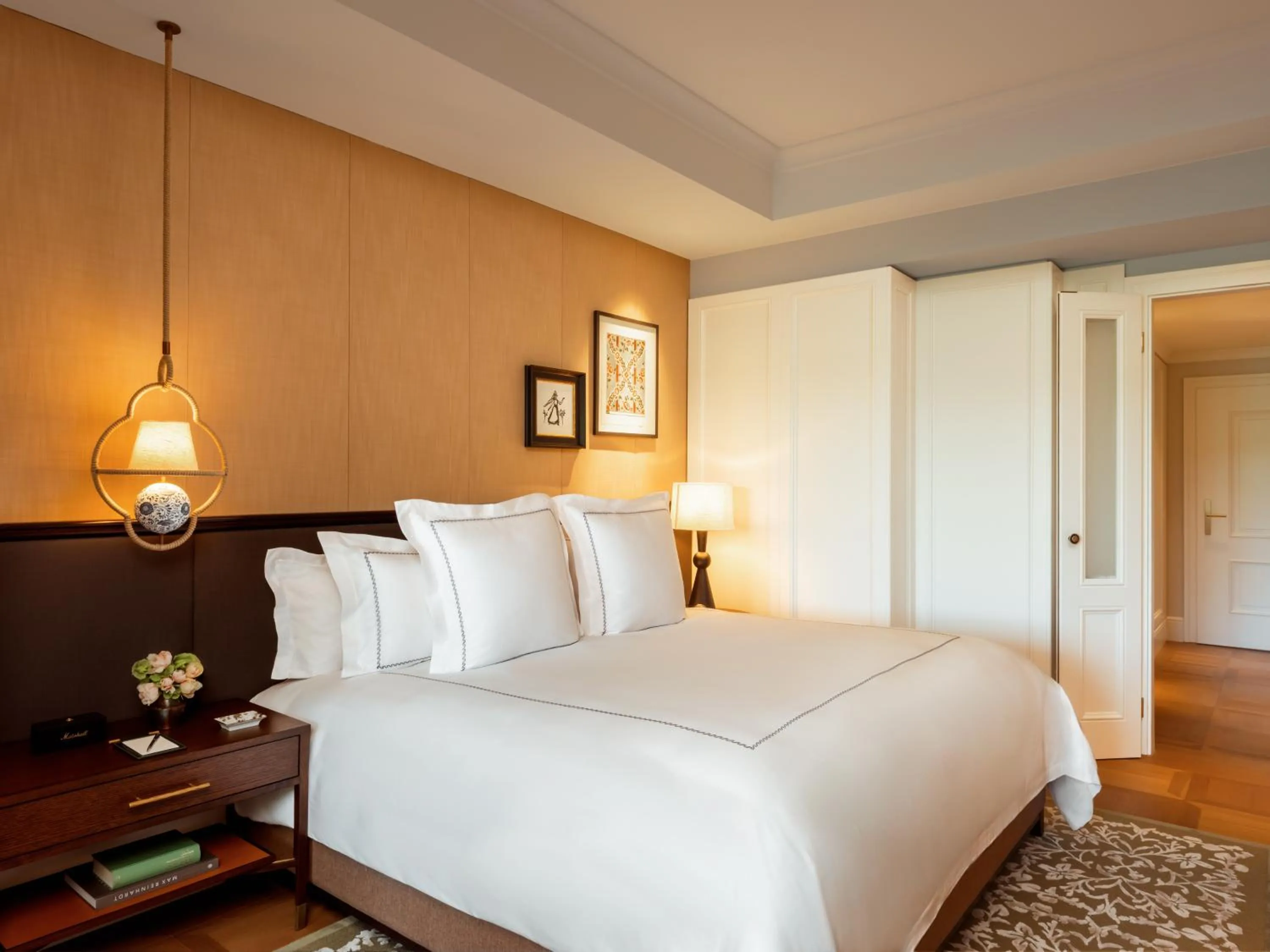 Bed in Rosewood Schloss Fuschl