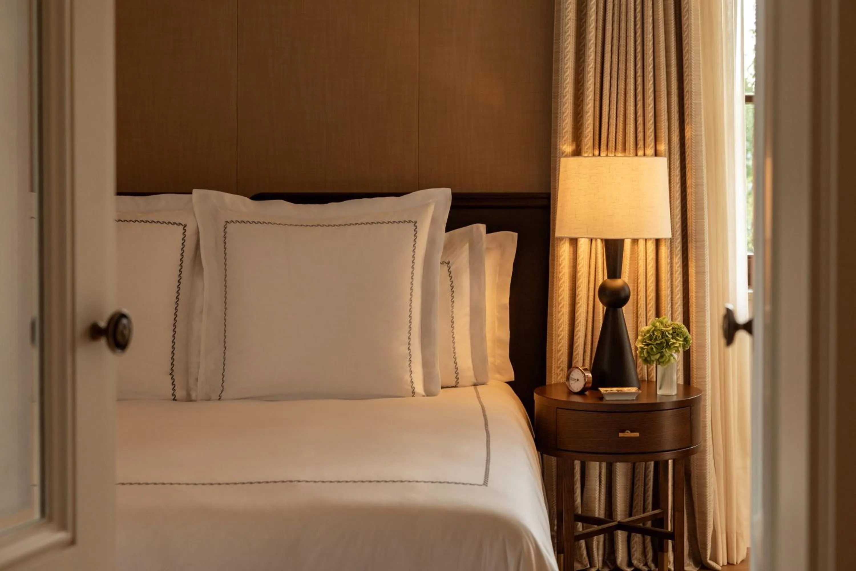 Bed in Rosewood Schloss Fuschl