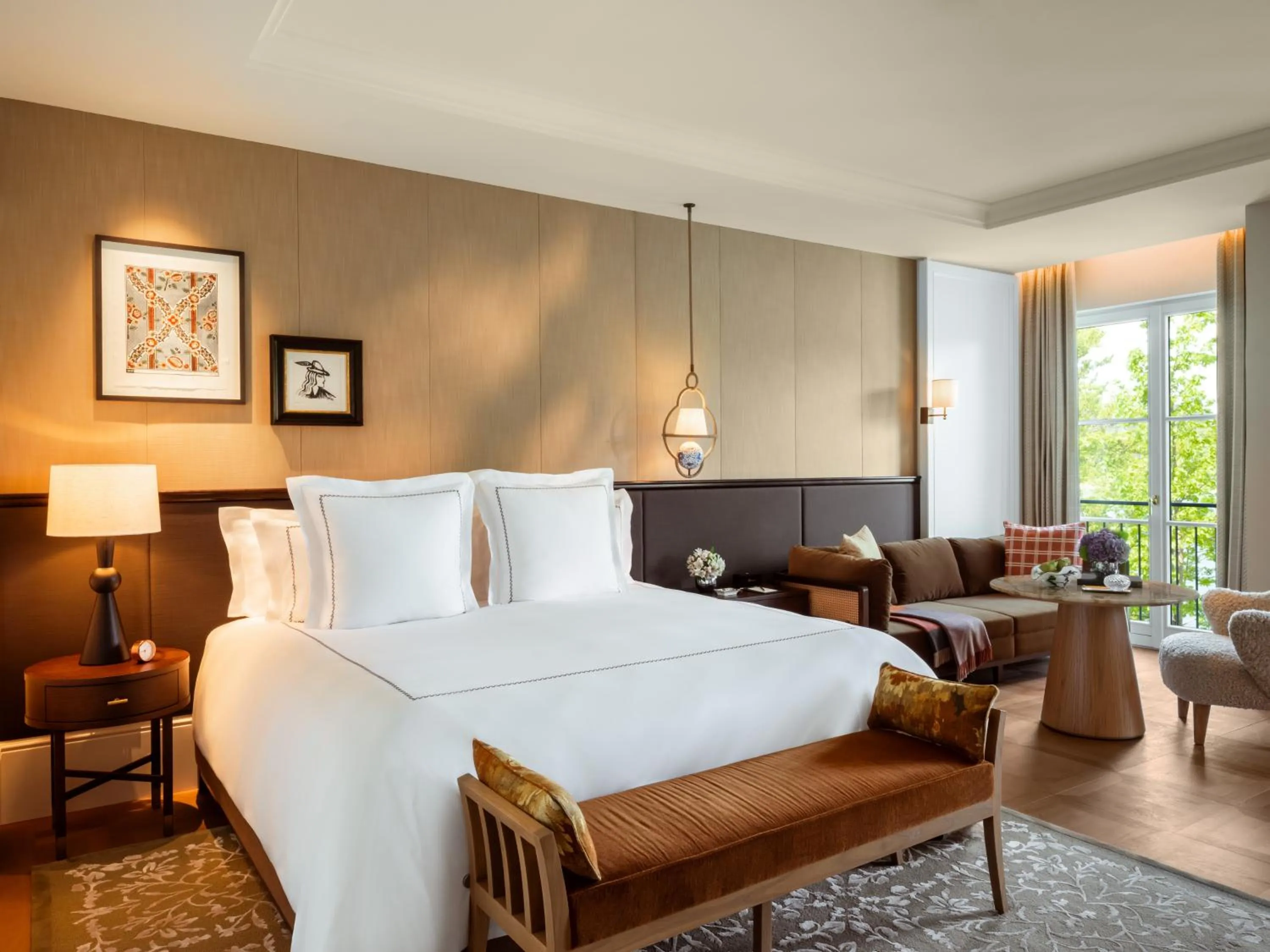 Bed in Rosewood Schloss Fuschl