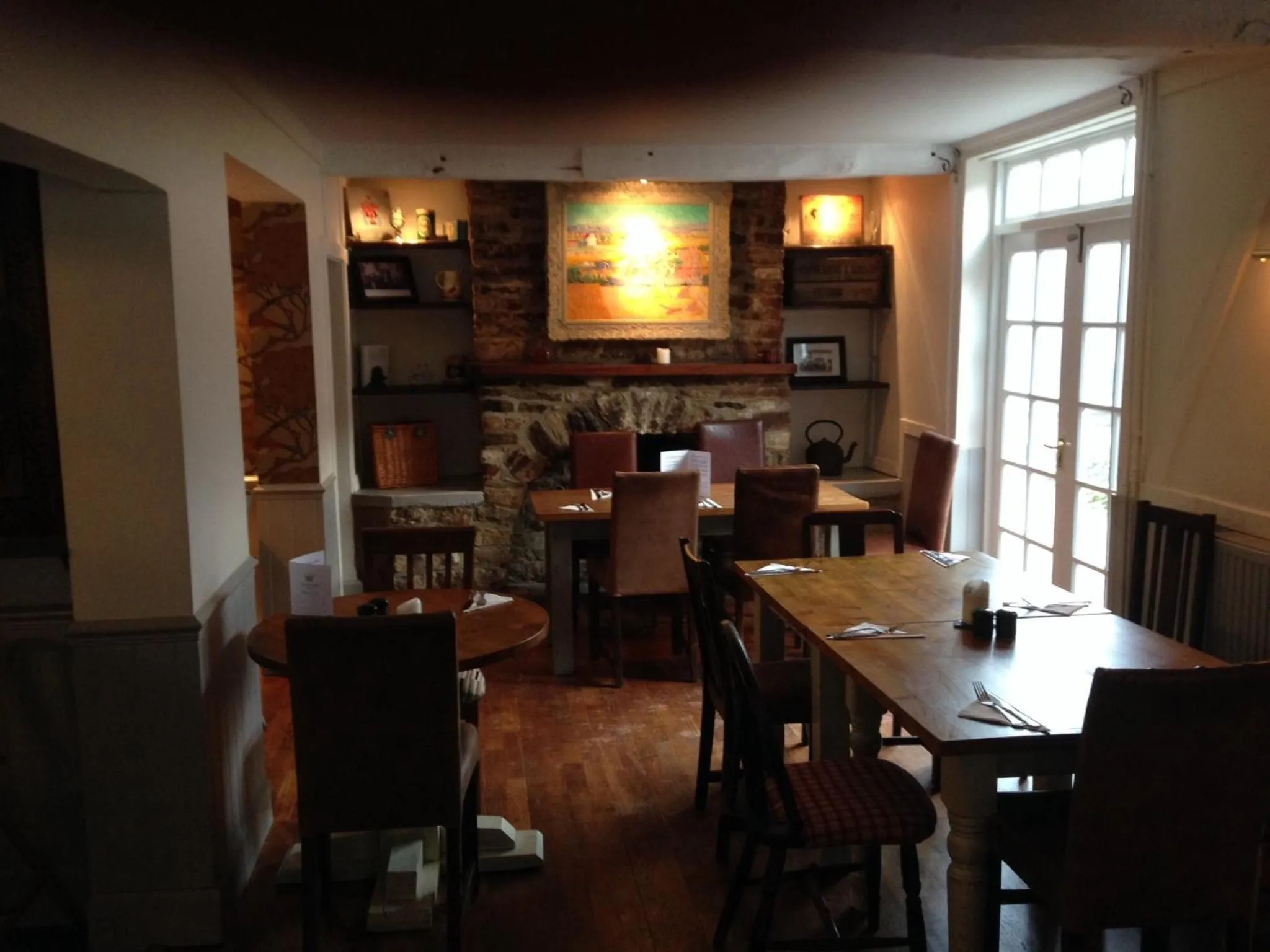 Lounge or bar in The Crown Inn, Kemerton