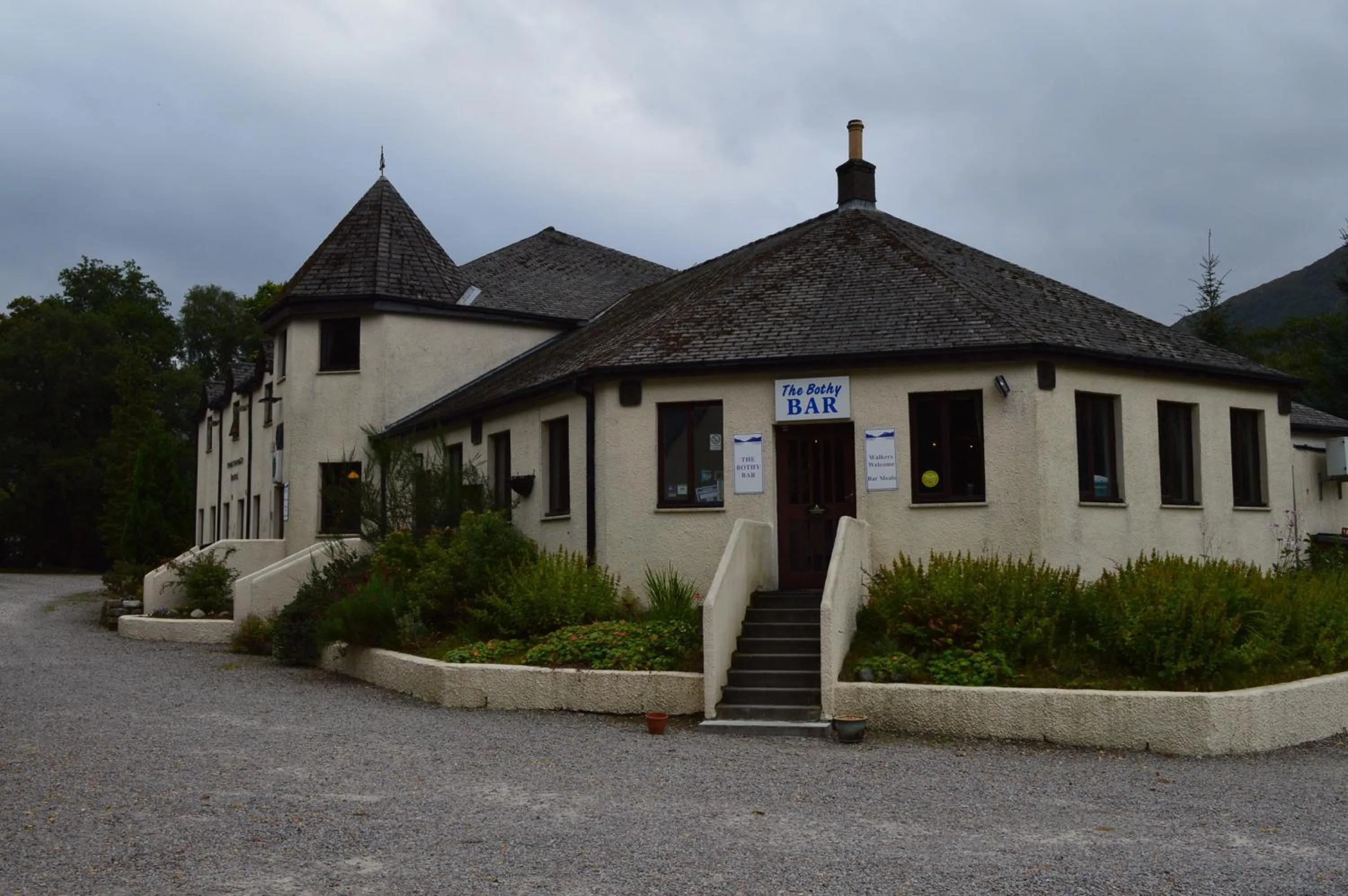 Property building in MacDonald Hotel & Cabins