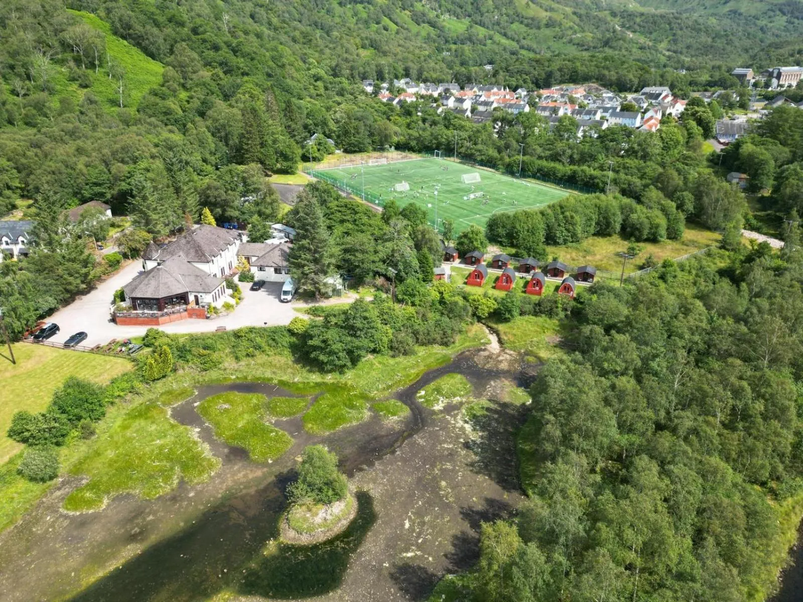 Property building in MacDonald Hotel & Cabins