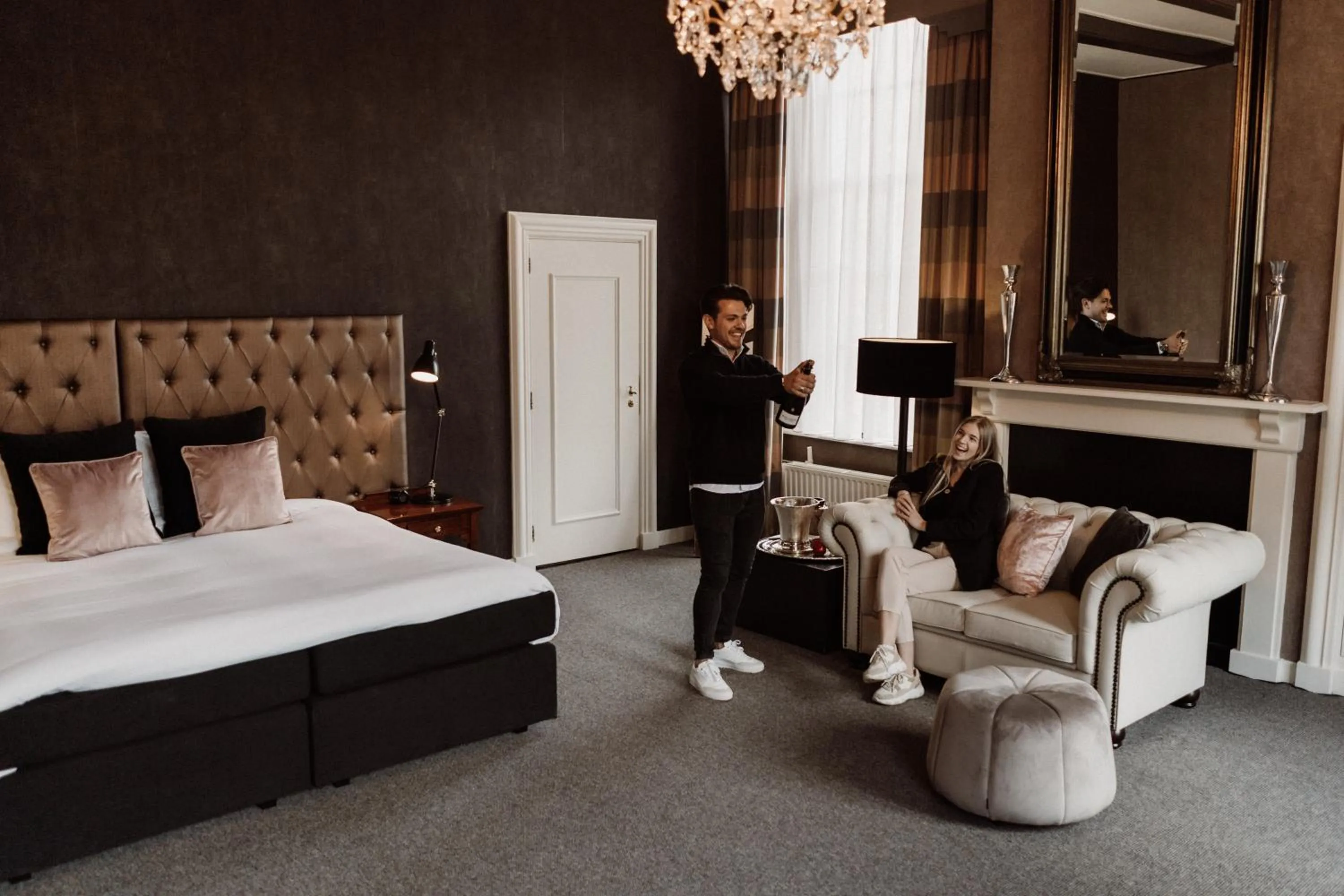 Alcoholic drinks, Bed in Châteauhotel De Havixhorst