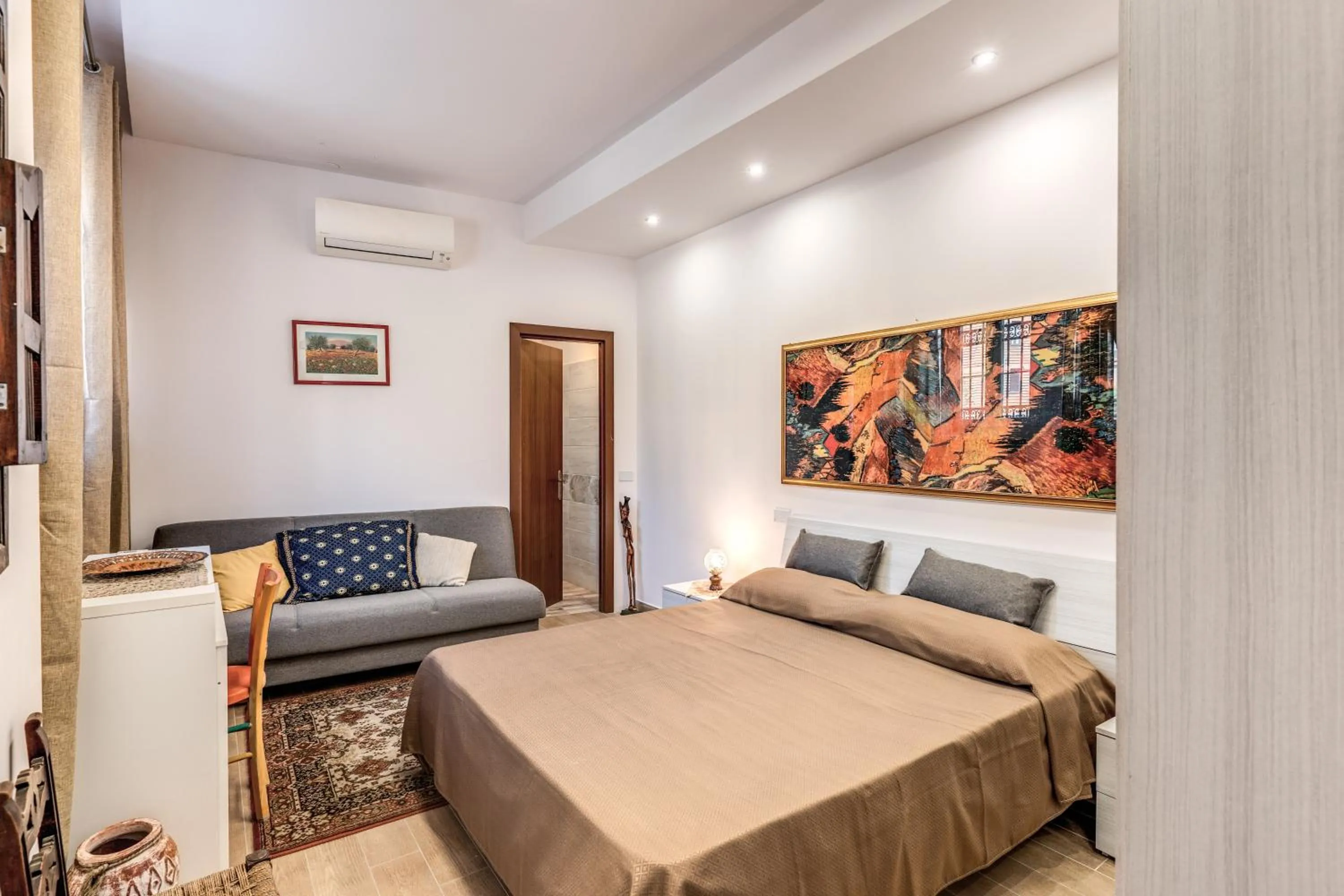 Photo of the whole room, Bed in Villa Alberici