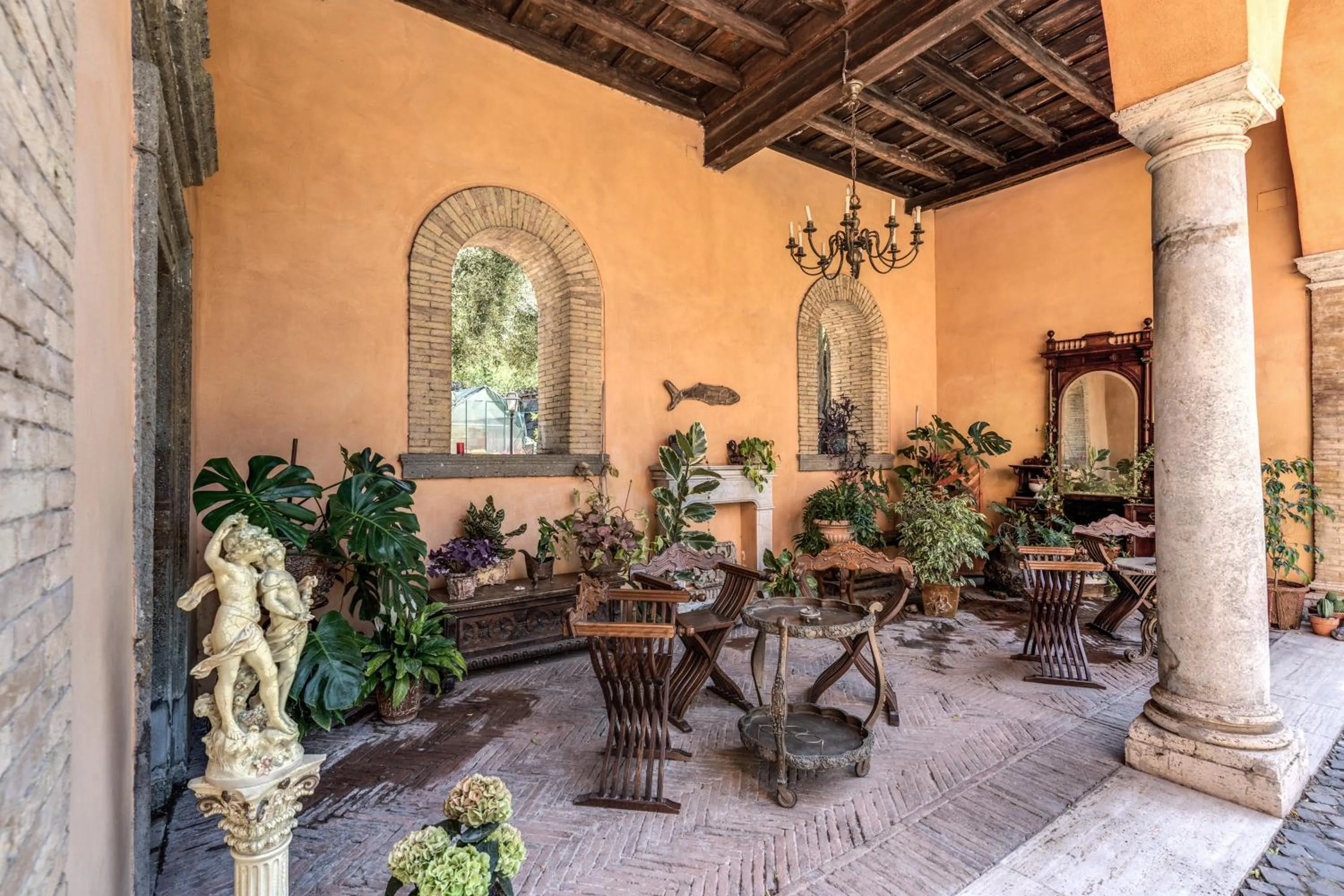 Seating area in Villa Alberici