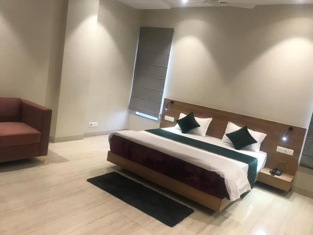 Bedroom, Bed in Kumaon Inn