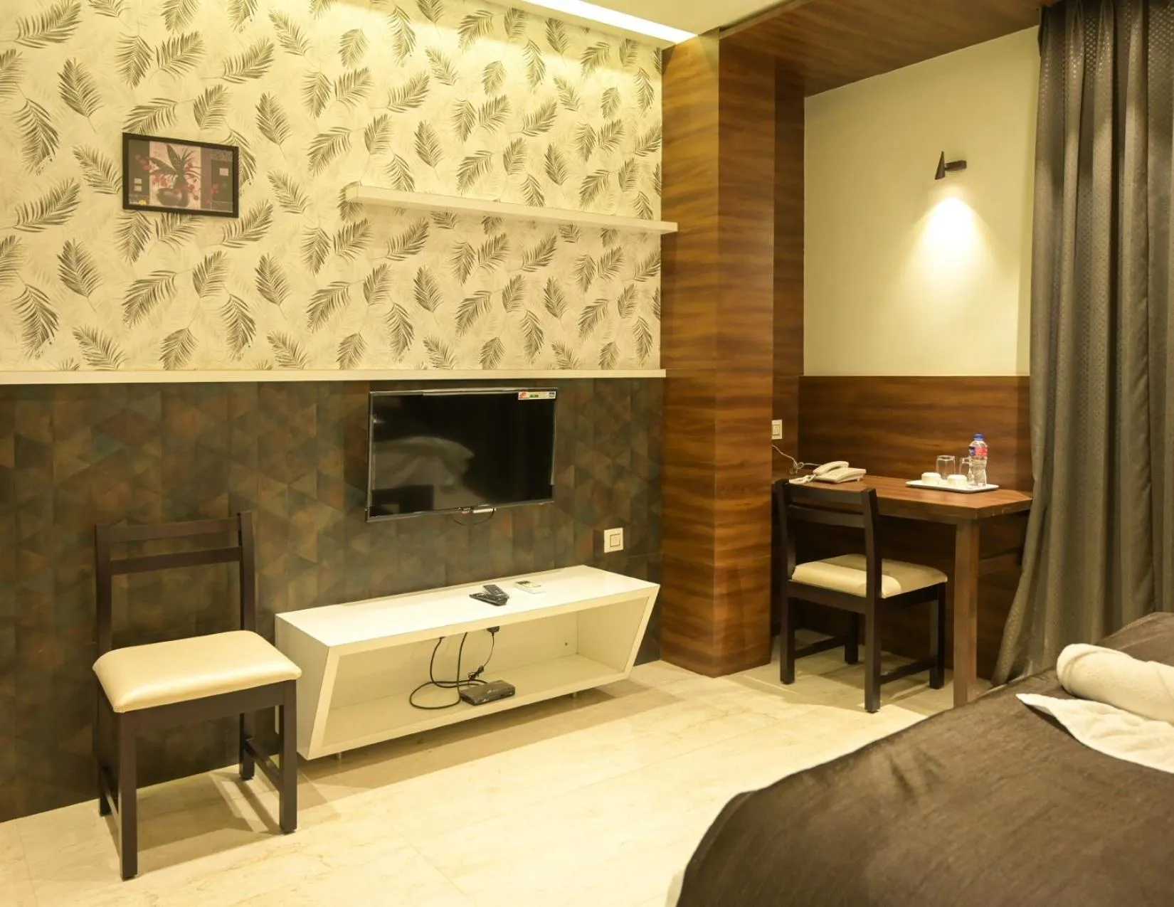 TV and multimedia in Hotel Limelight