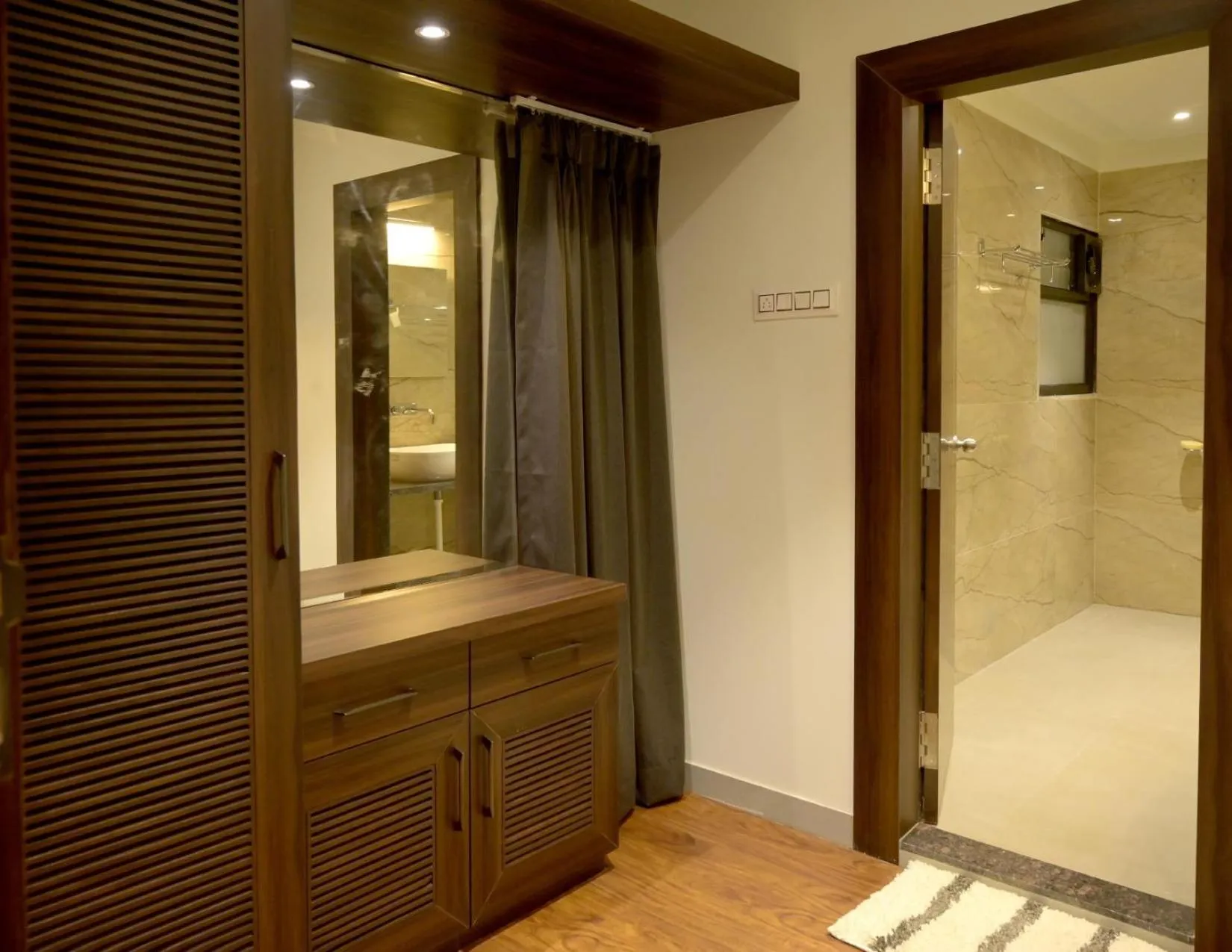 wardrobe in Hotel Limelight