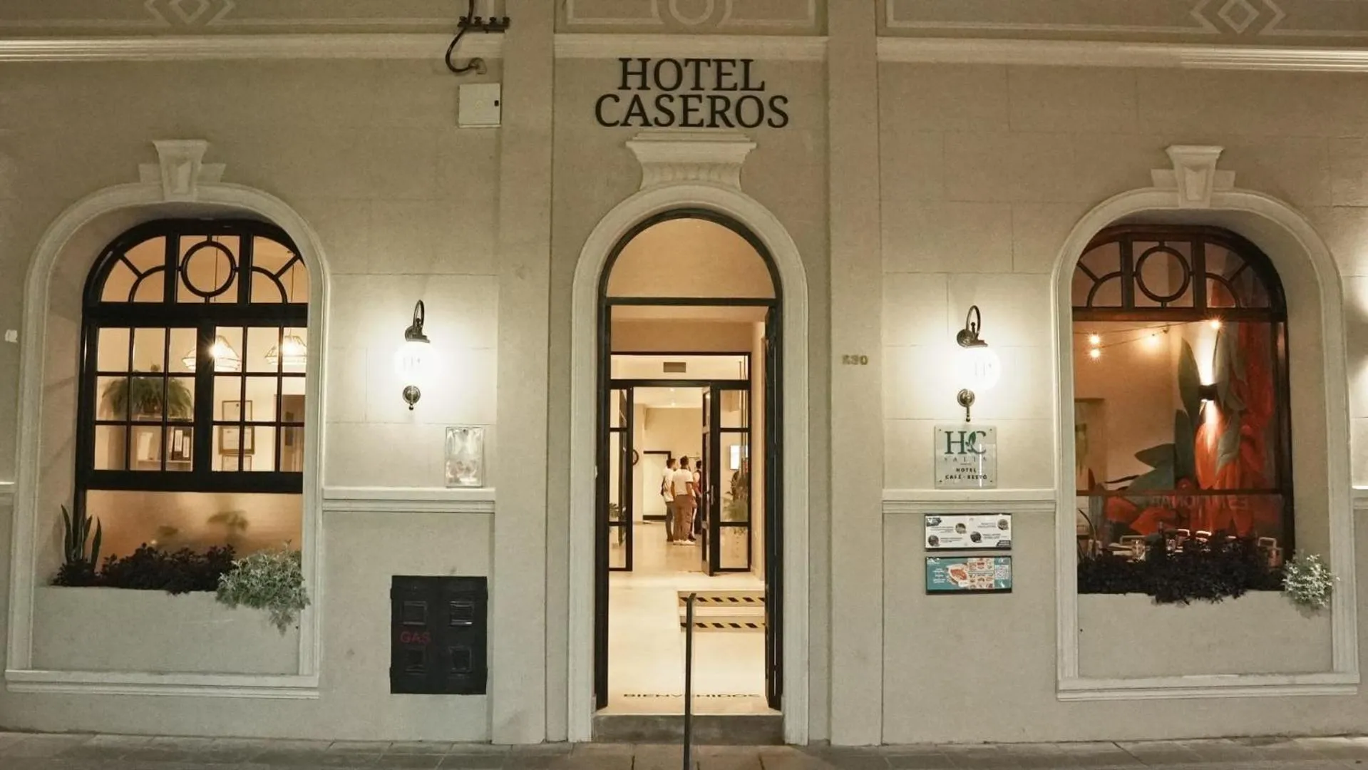 Facade/entrance in Hotel Caseros Salta