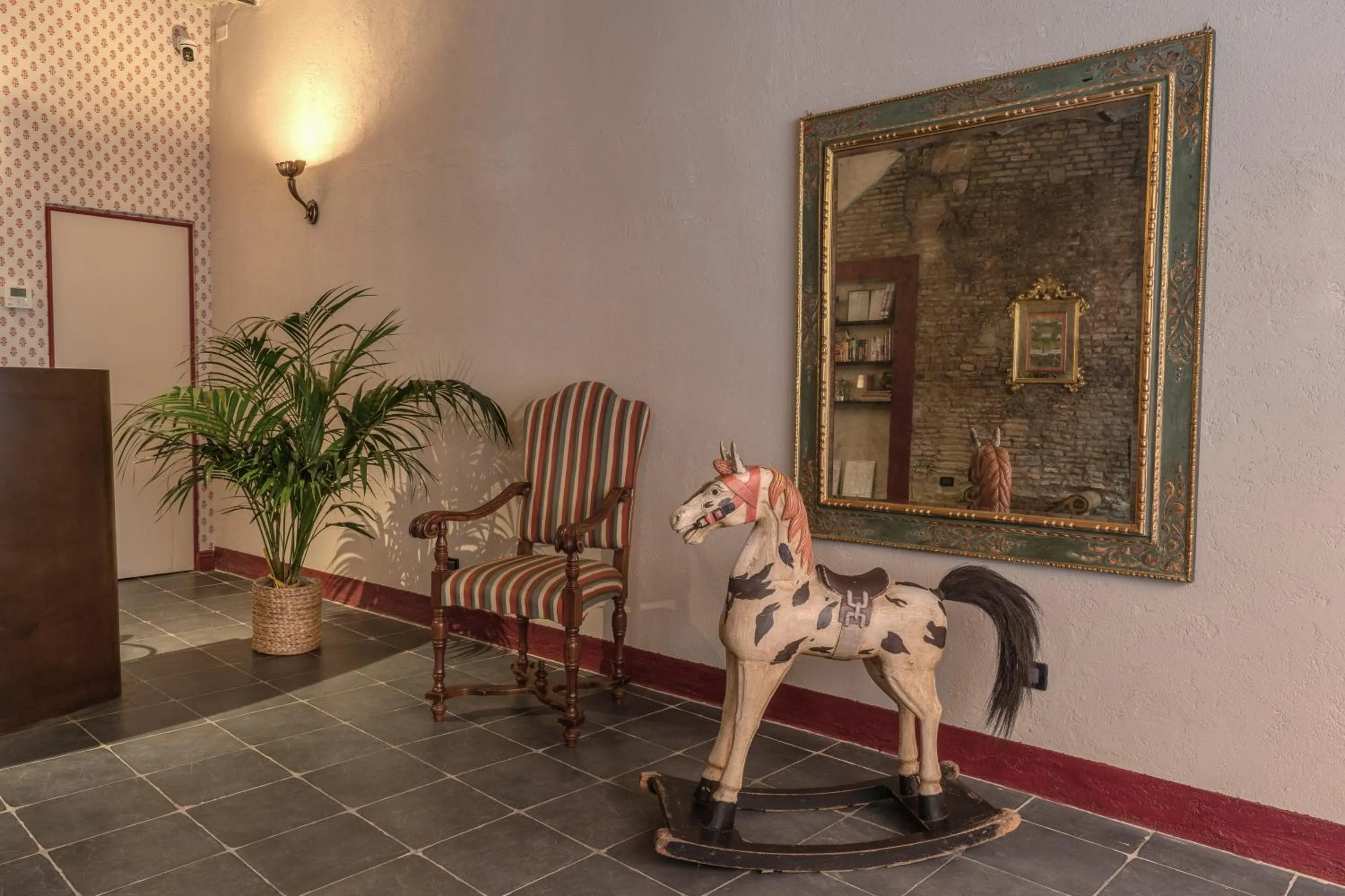 Lobby or reception in Residenza Brama - Art ApartHotel