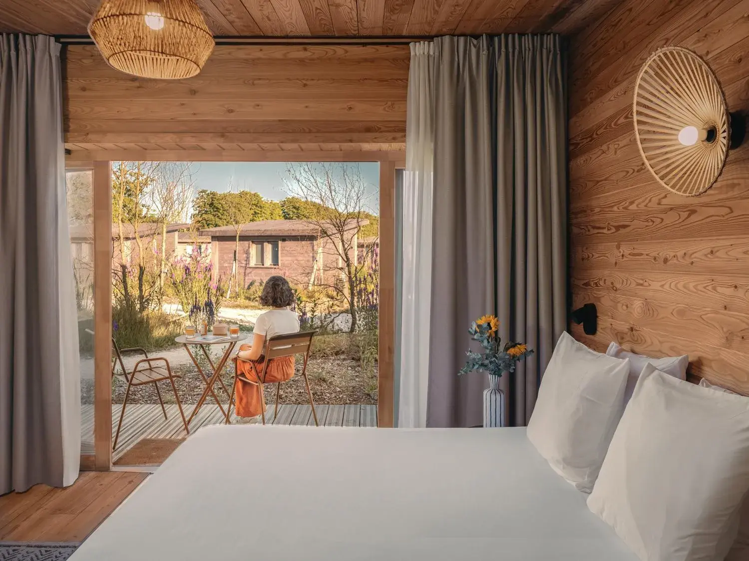 Chalet with Terrace in Hôtel le Bout du Parc de Versailles Chalet with Terrace in Hôtel le Bout du Parc de Versailles